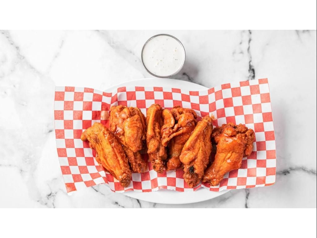 6pc Chicken Wings.