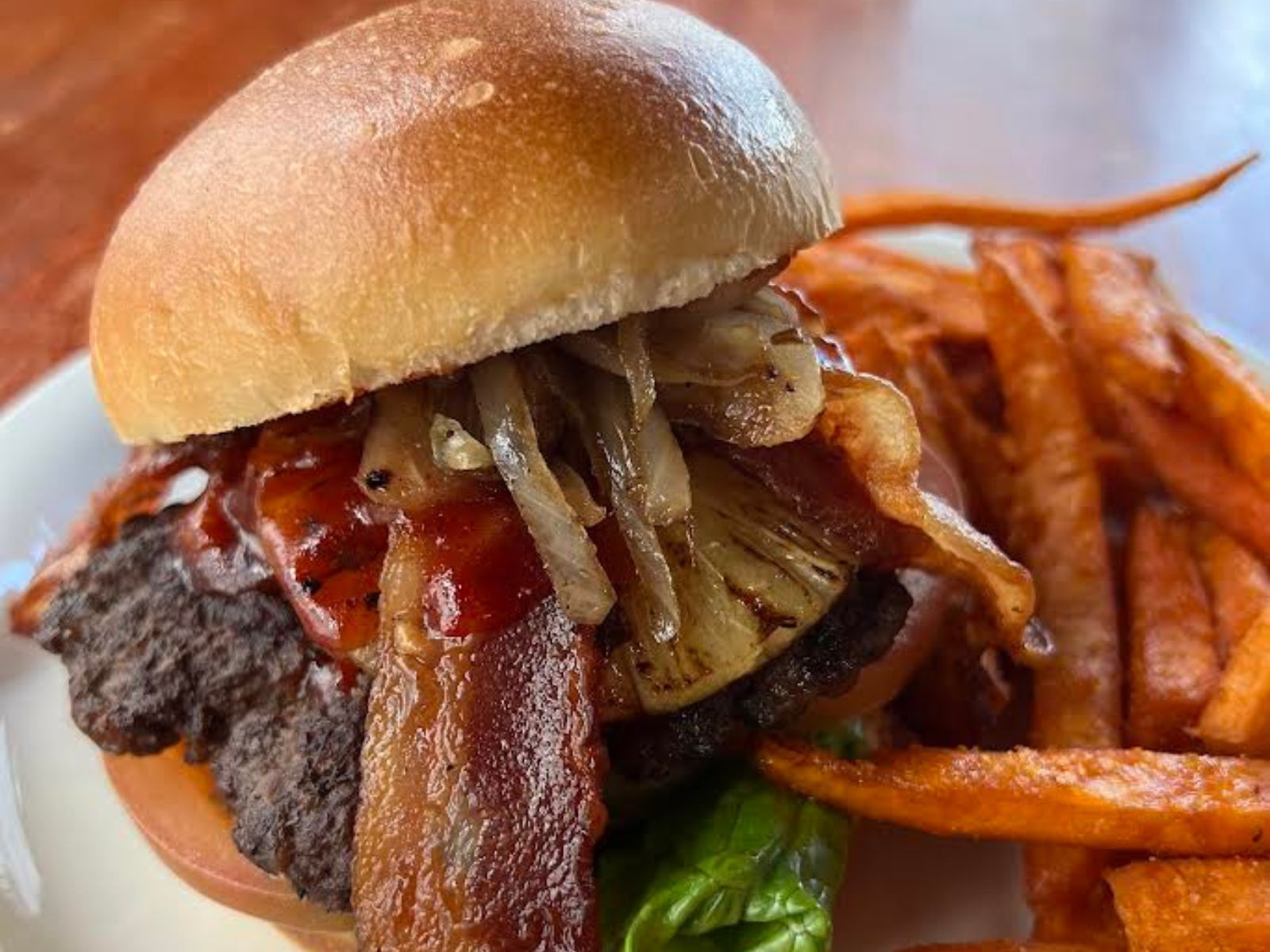 Hawaiian Bacon Cheese Burger.