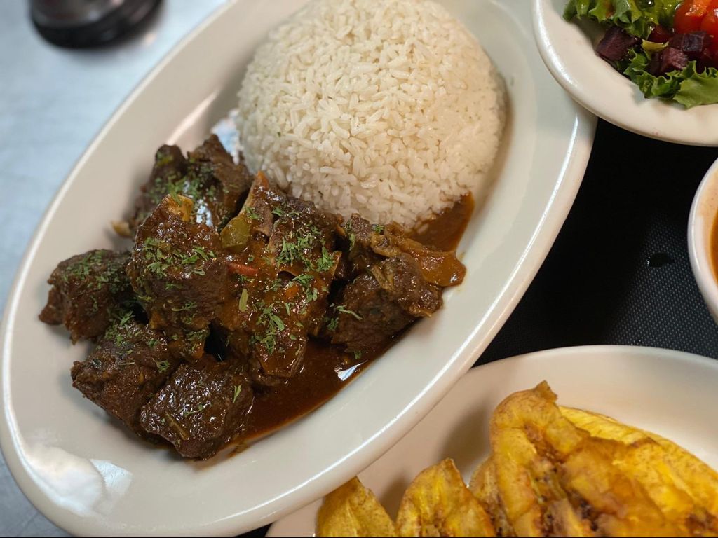 Chivo Guisado.