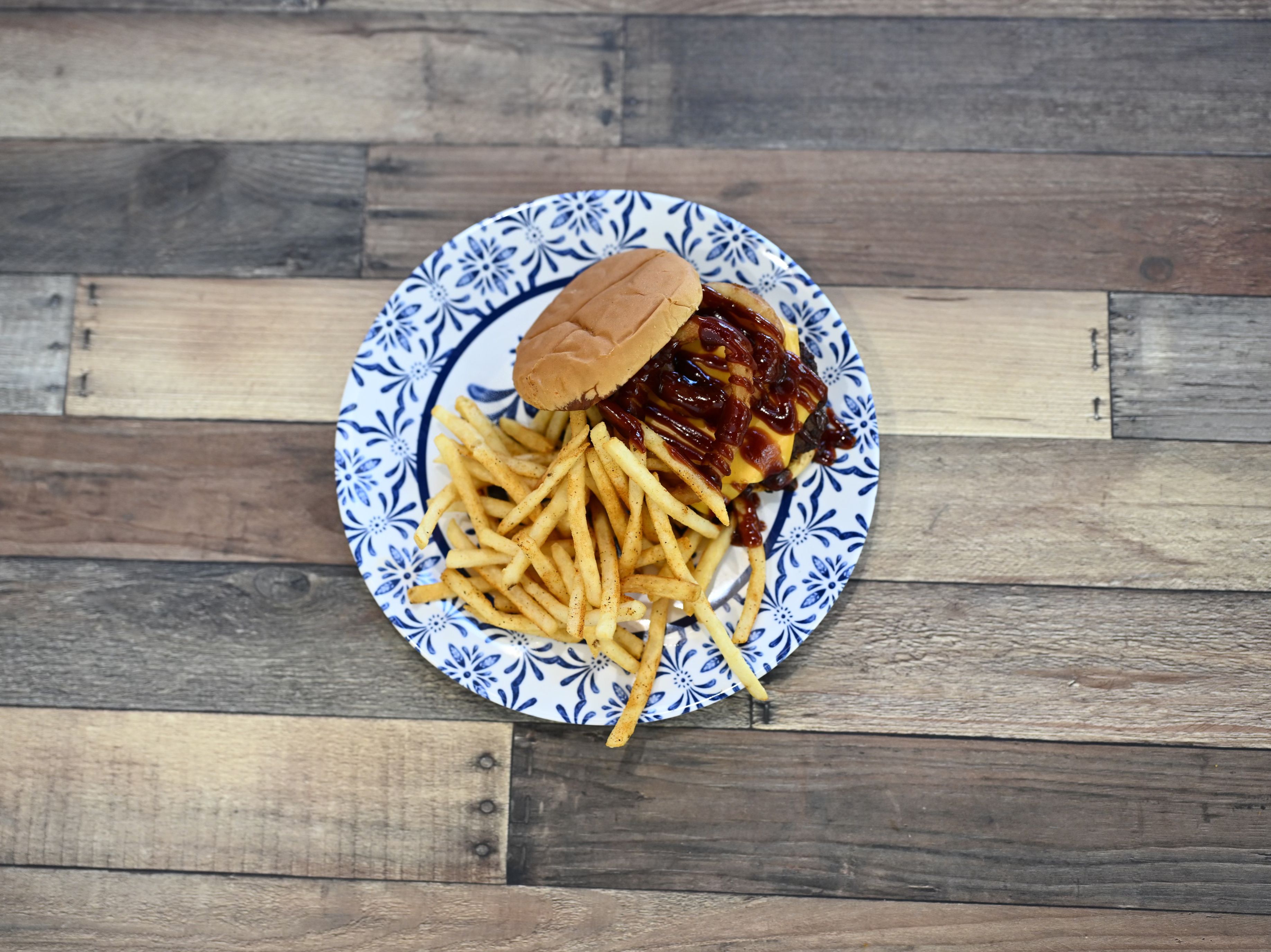 Texas Cheeseburger.