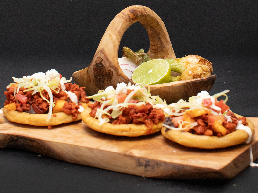 Sopes Combo