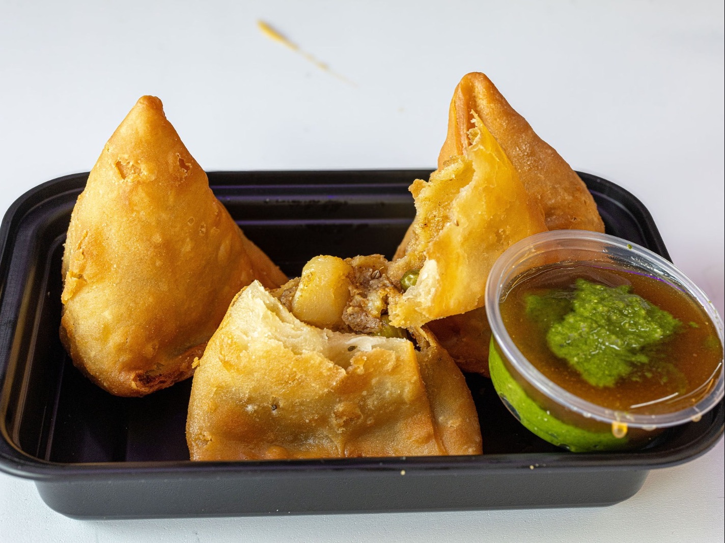 Samosa (2pcs).