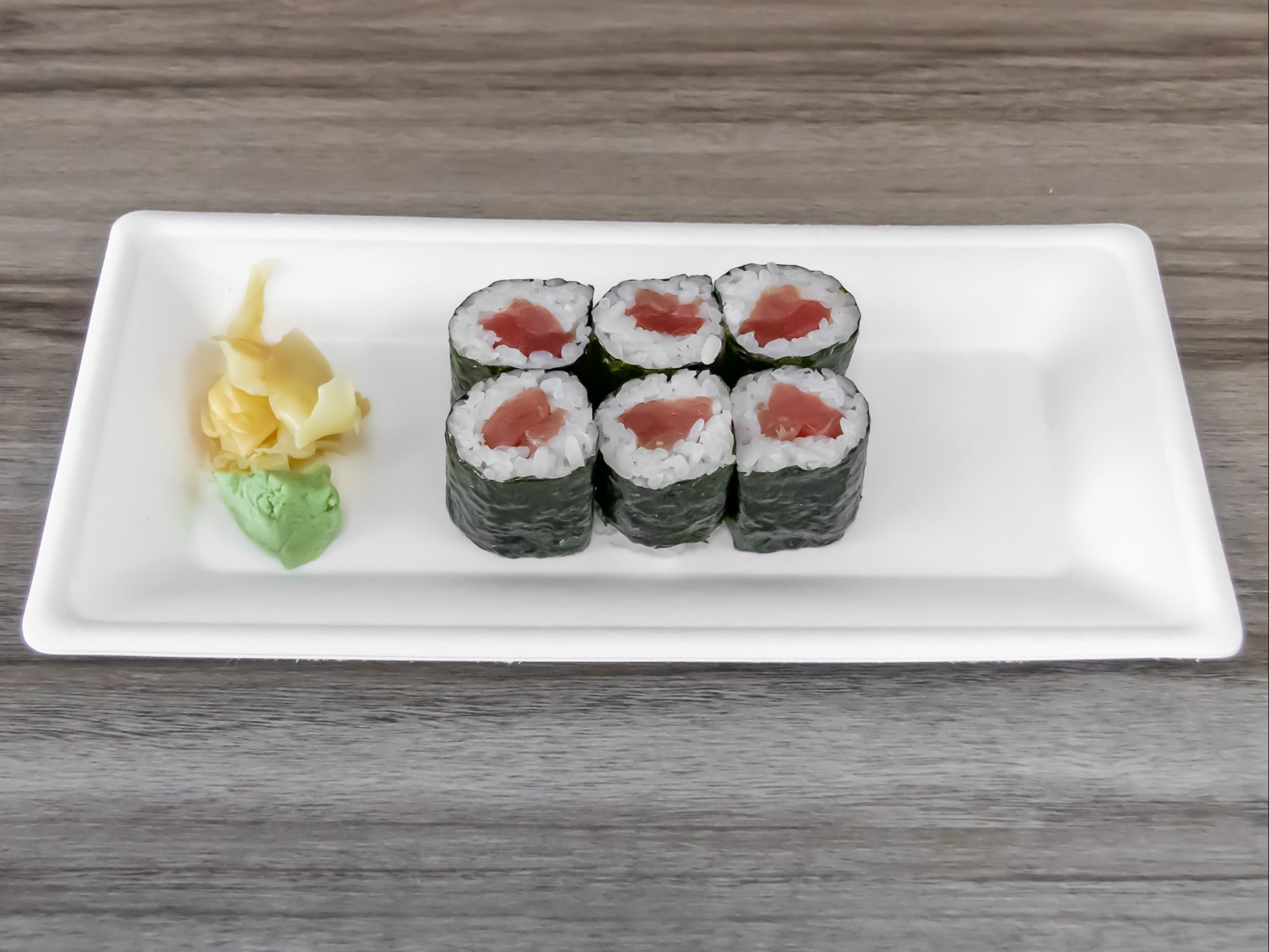 Tuna Roll (GF).