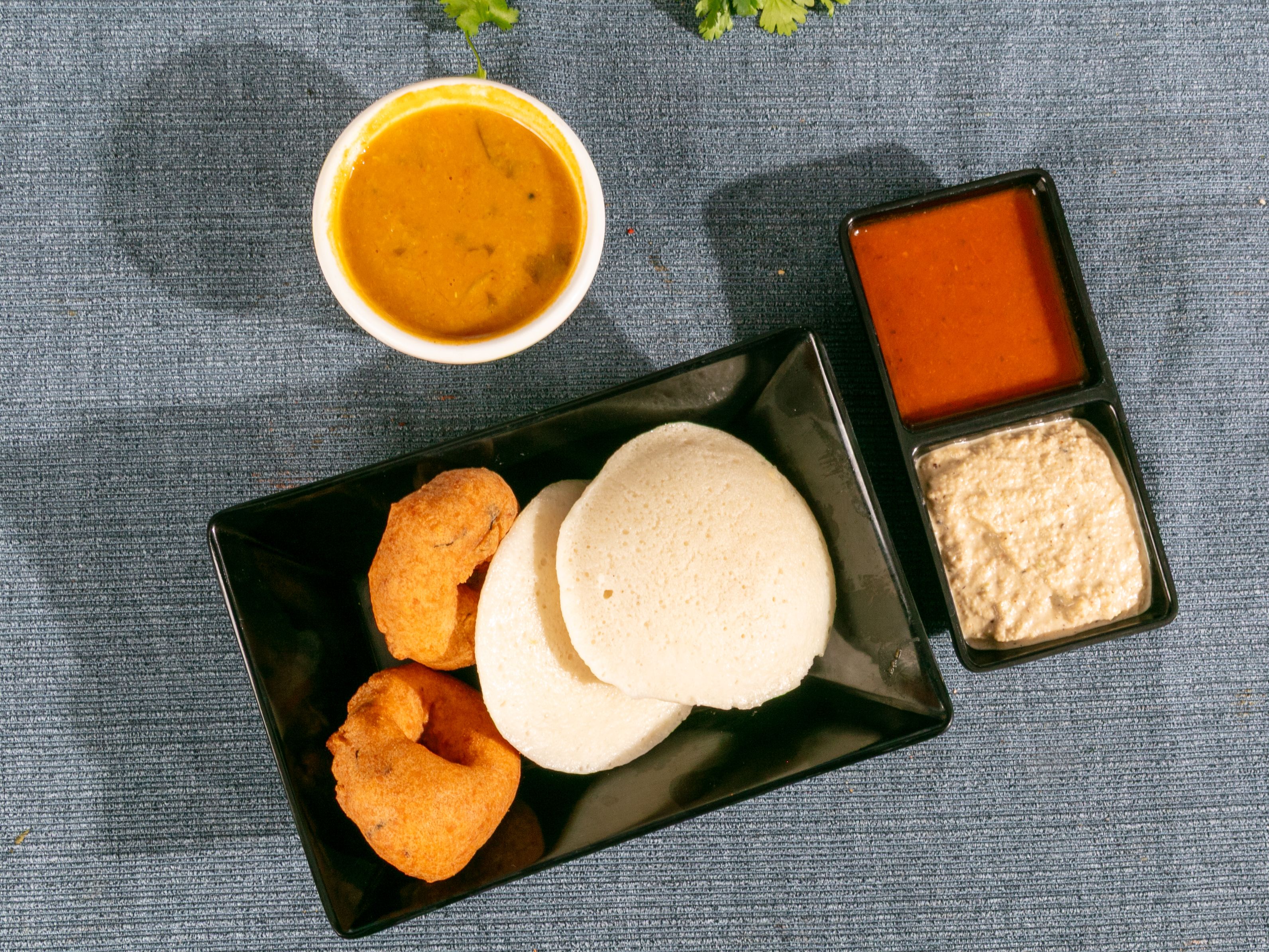 Idly Vada Combo.