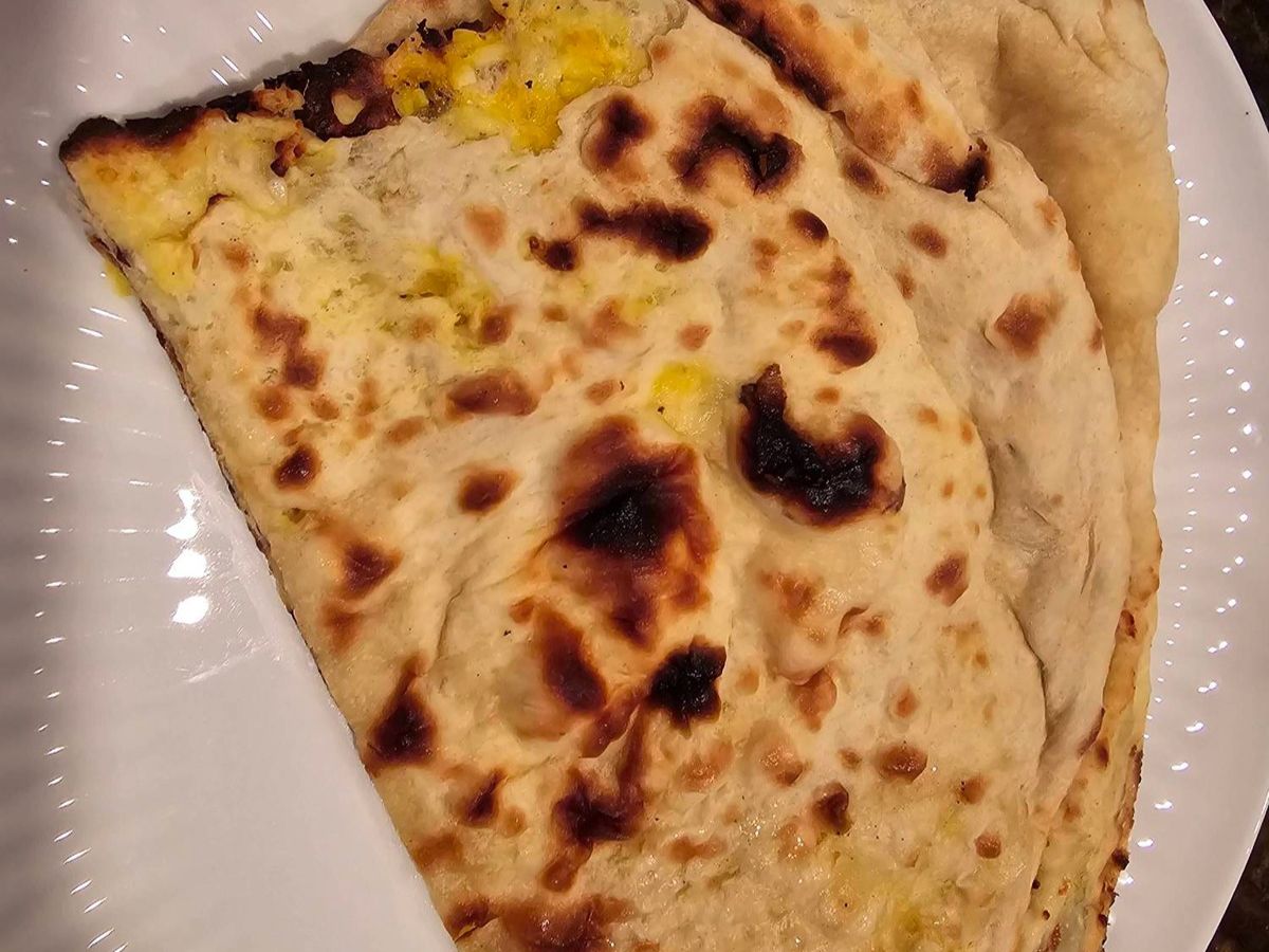26. Cheff Special Naan-O