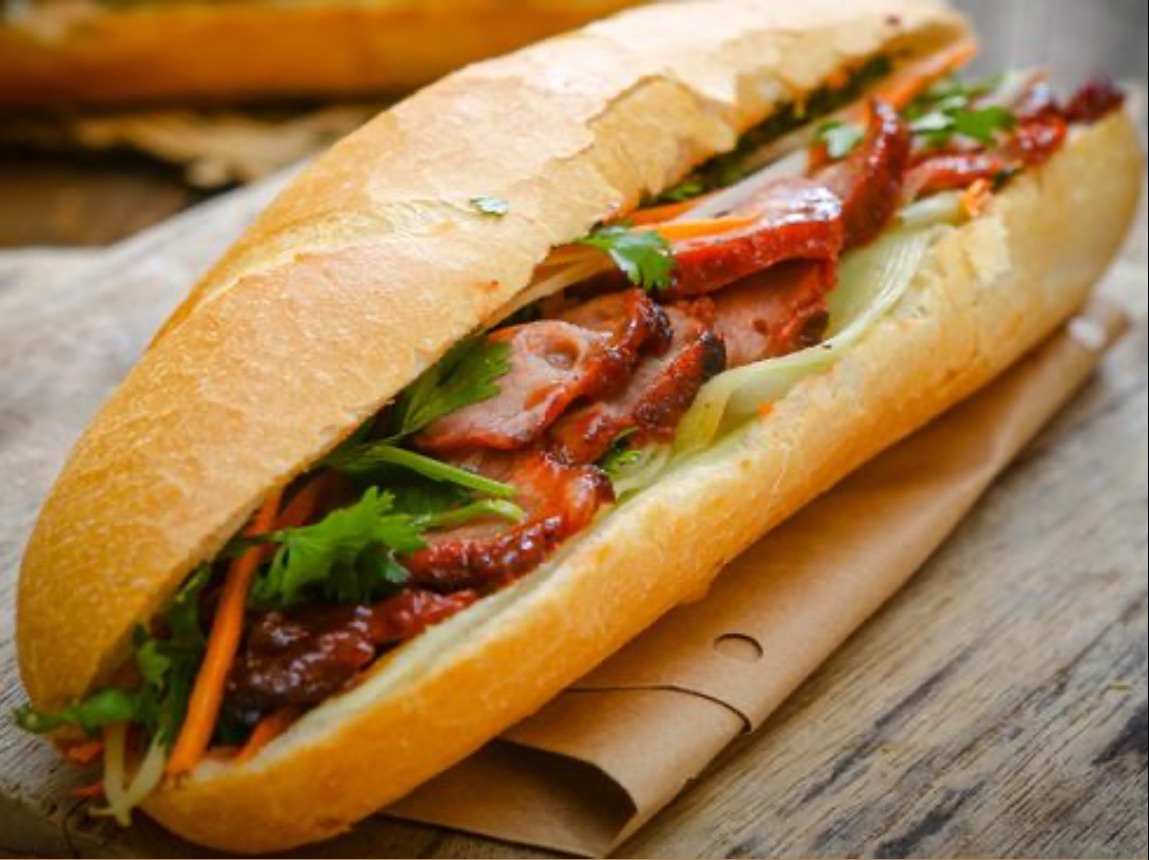 BANH MI XA XIU / CHARSIU SANDWICH.