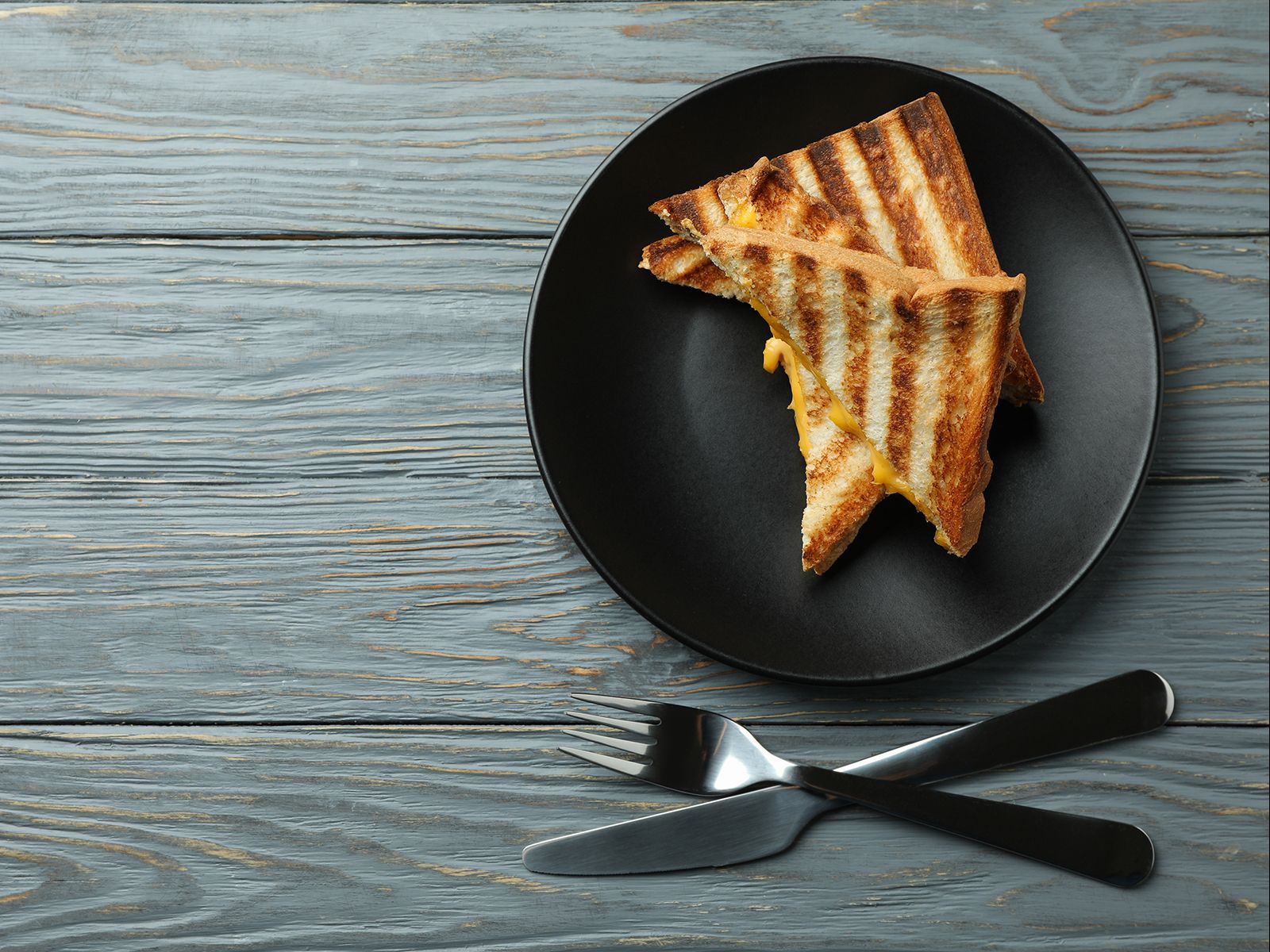 VEG MAYO GRILL SANDWICH.