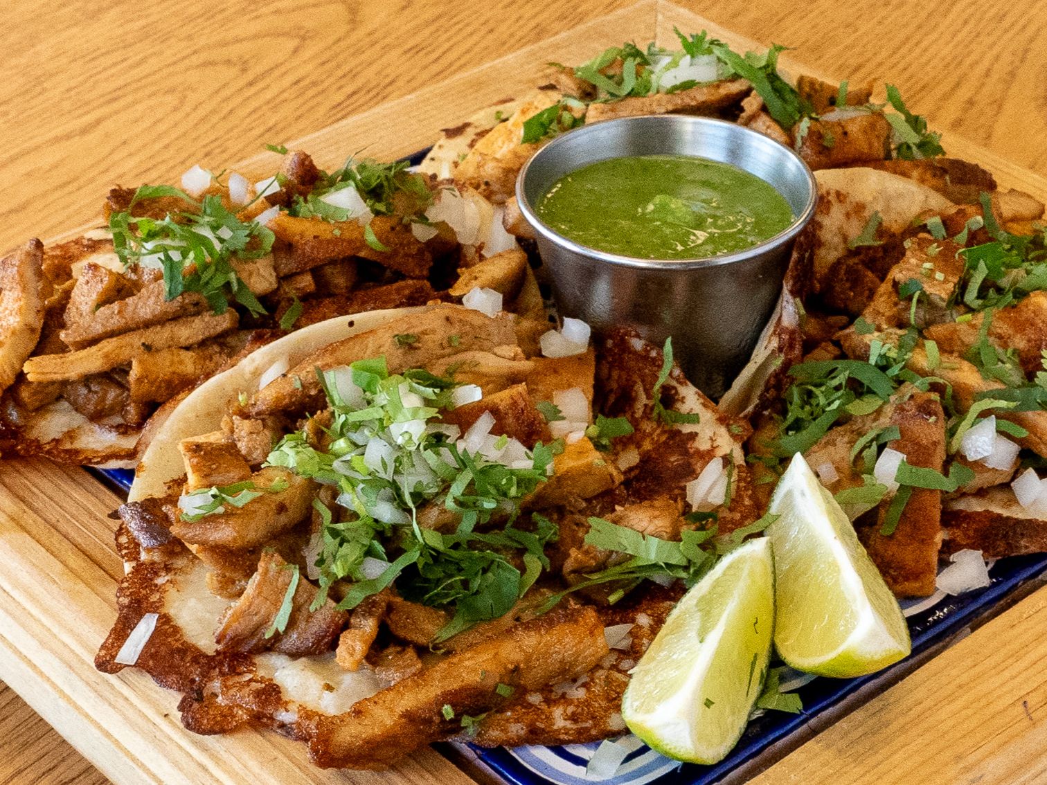 Grilled Chicken Costra de Queso.