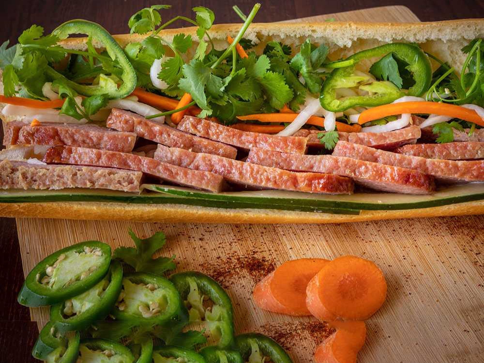 Banh Mi Grilled Pork Patties / Bánh Mì Nem Nướng.