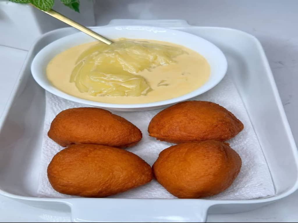 1. Sunrise Akara Bliss.