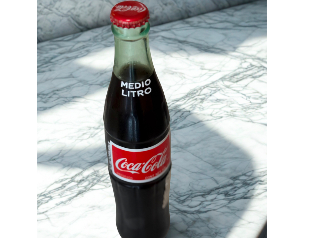 Coke Medio Litro.
