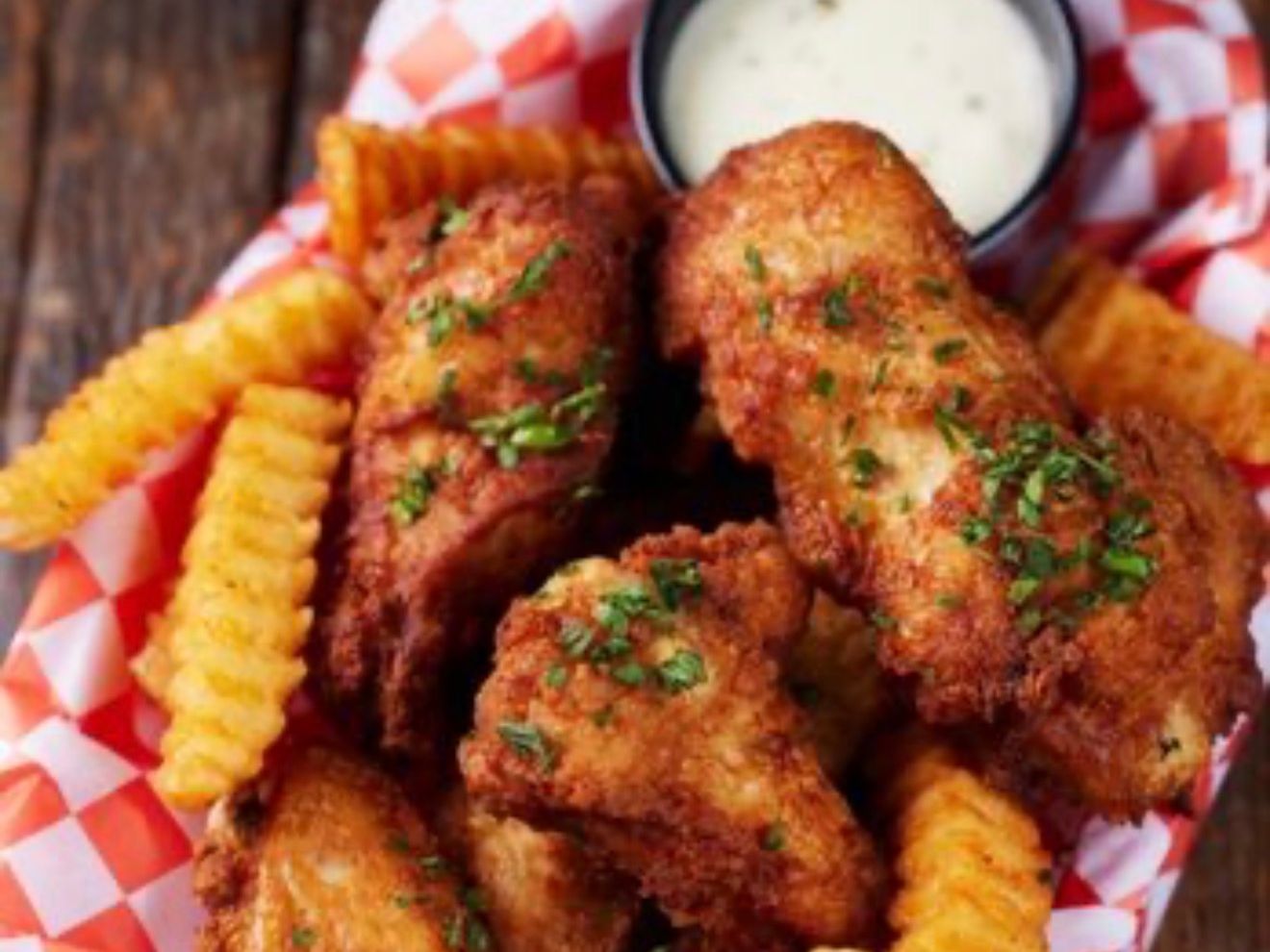 Kids -3pcs Chicken Wings with Fries