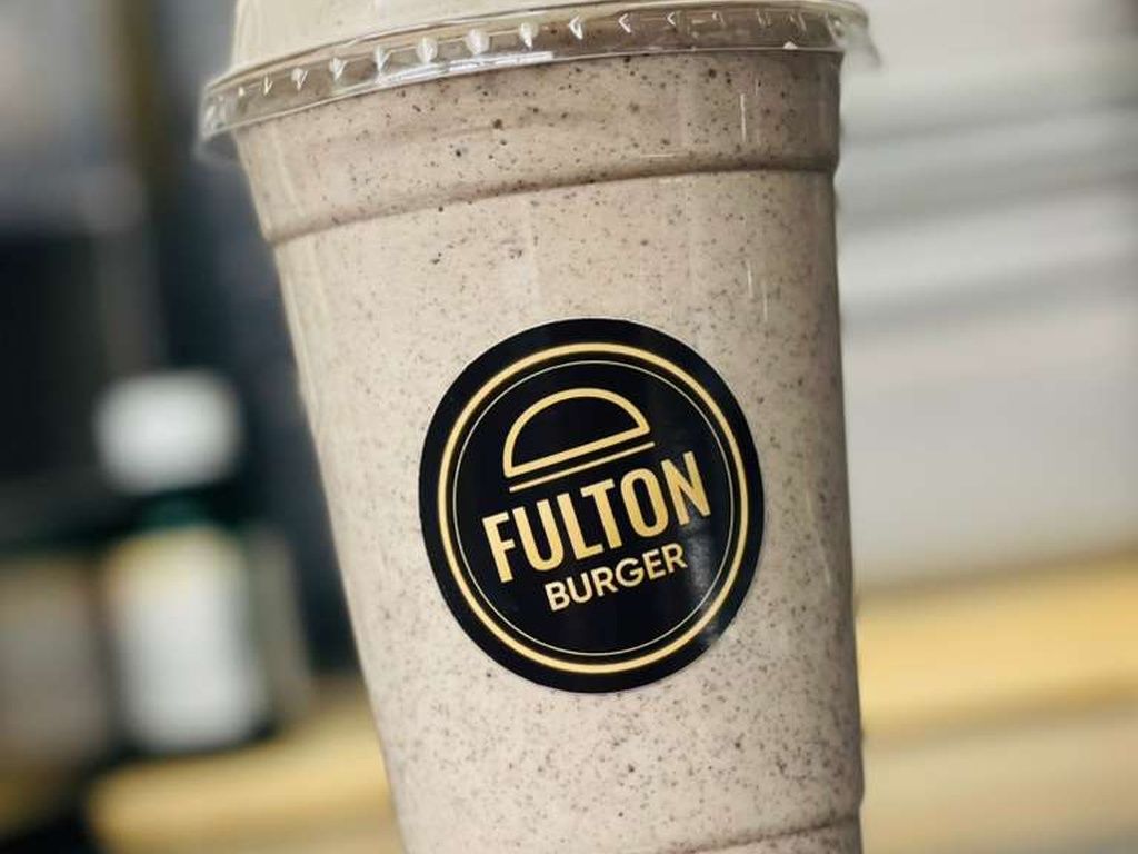 Cookies n' Cream Shake.