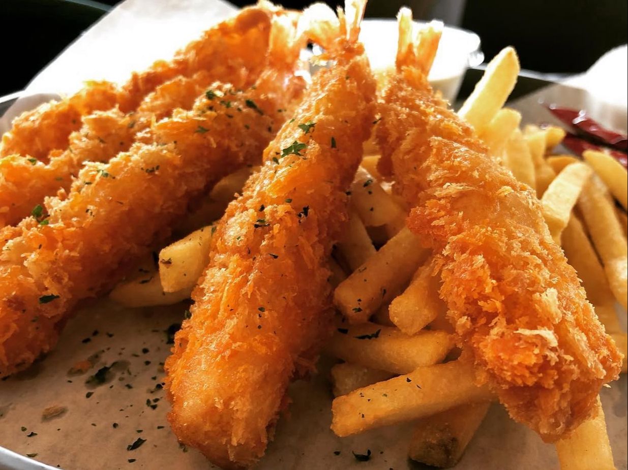 TEMPURA SHRIMP/FRIES.