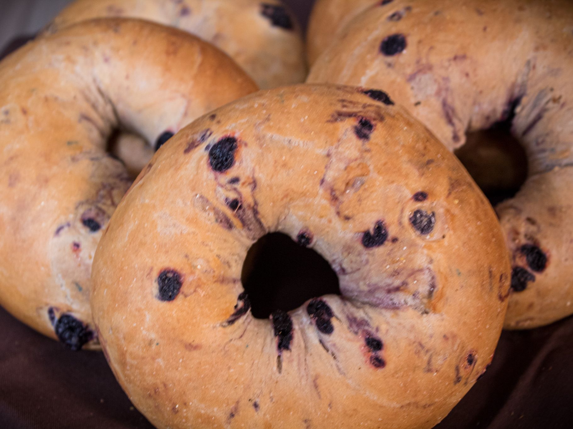 GLUTEN FREE DOZEN BAGELS (NO CREAM CHEESE).