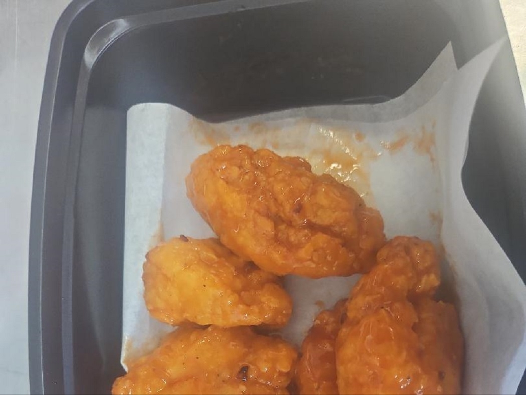 Boneless Wings.