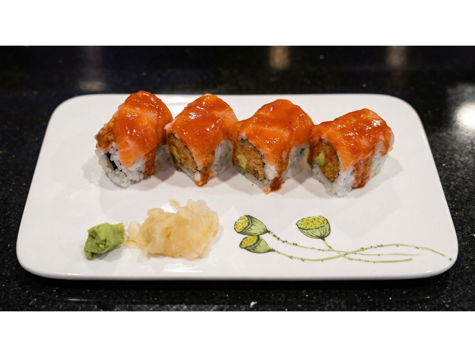 Pink Lady Roll*.