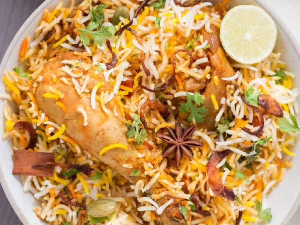 Chicken Dum Biryani (Bone in).
