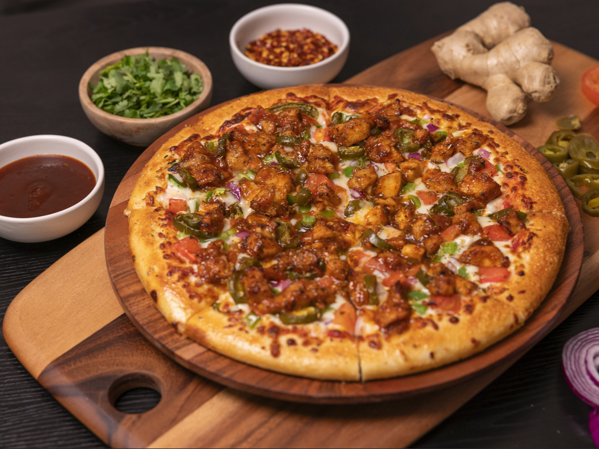 Korean Chili Chicken Pizza