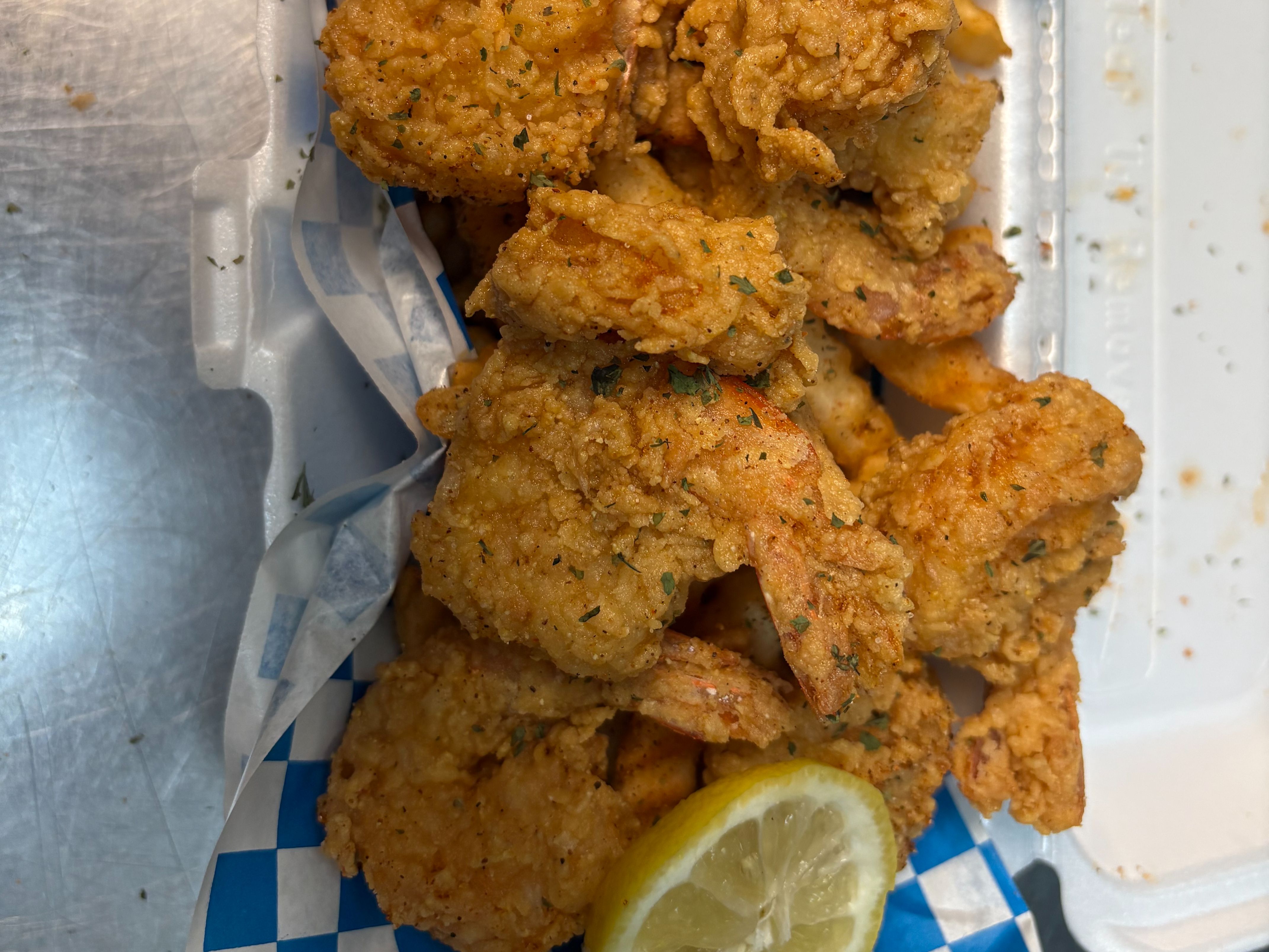 10 Piece Shrimp w/Fries.