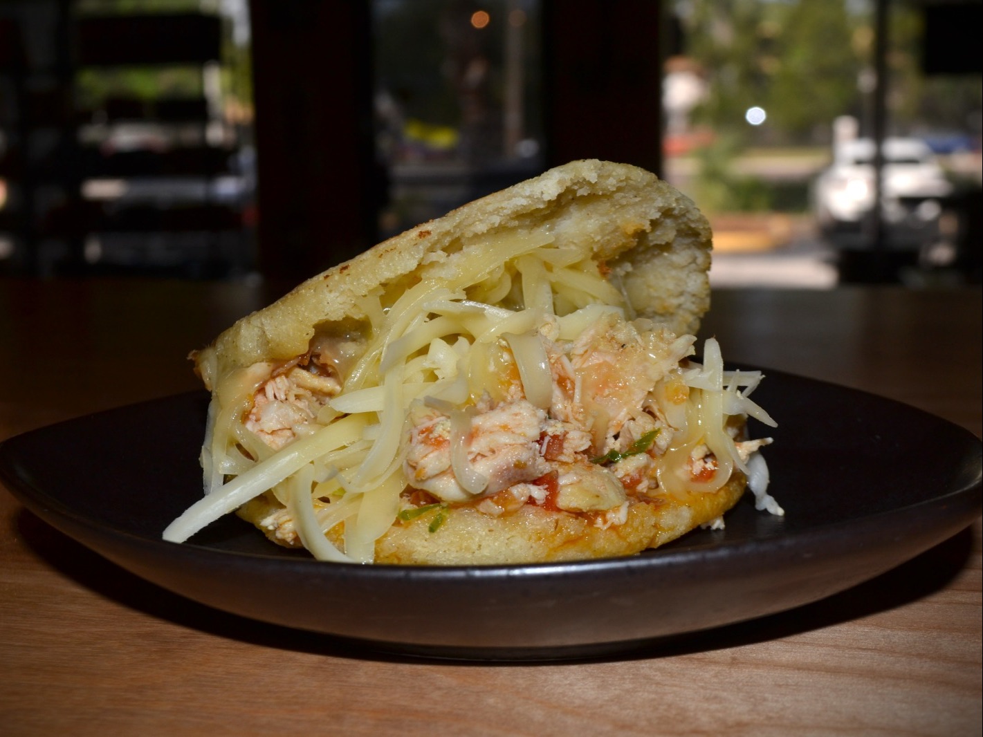 Chicken & Cheese Arepa / Arepa Catira.