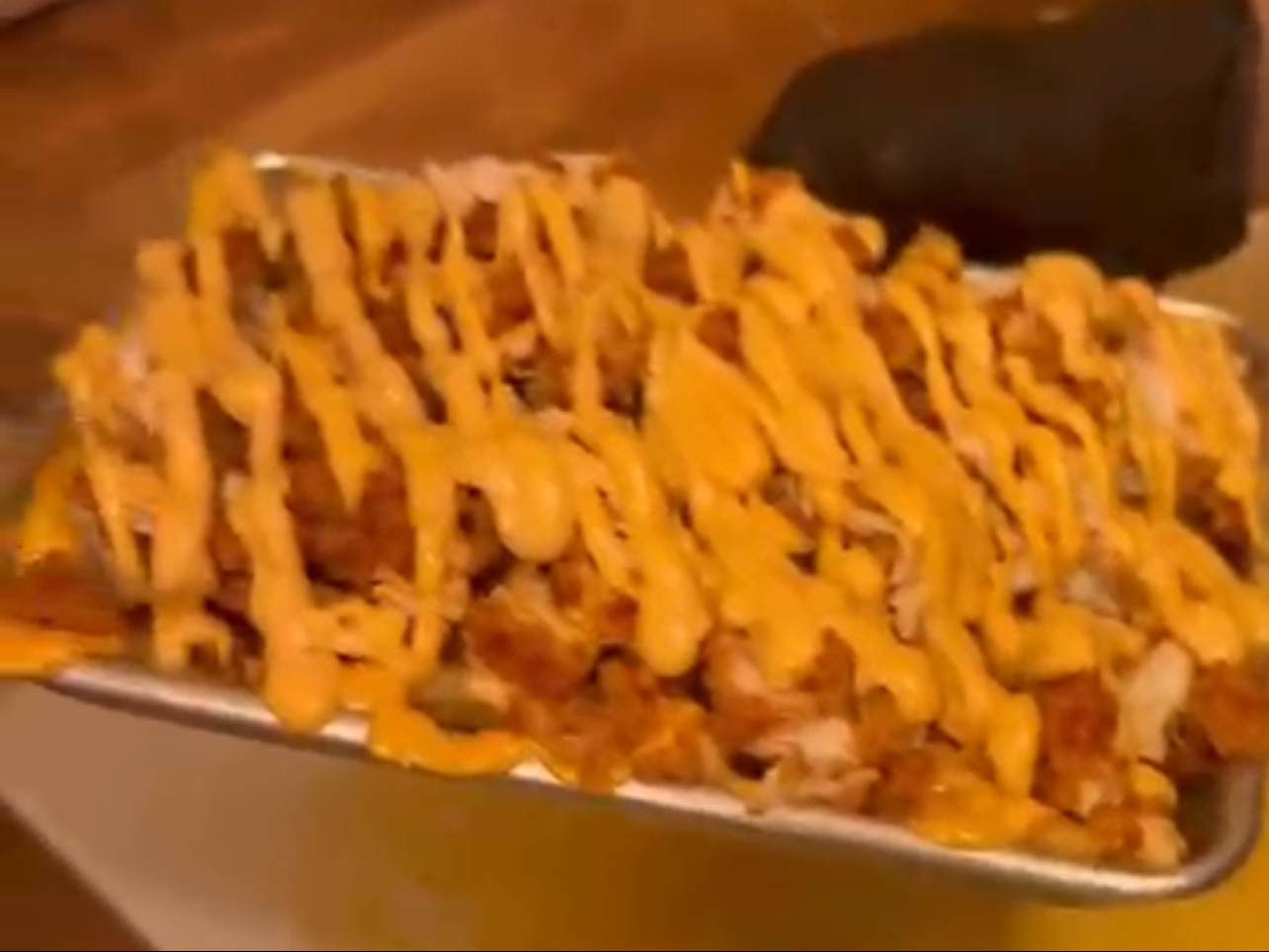 Flamin Loaded Mac and Fries w/2 Tenders.