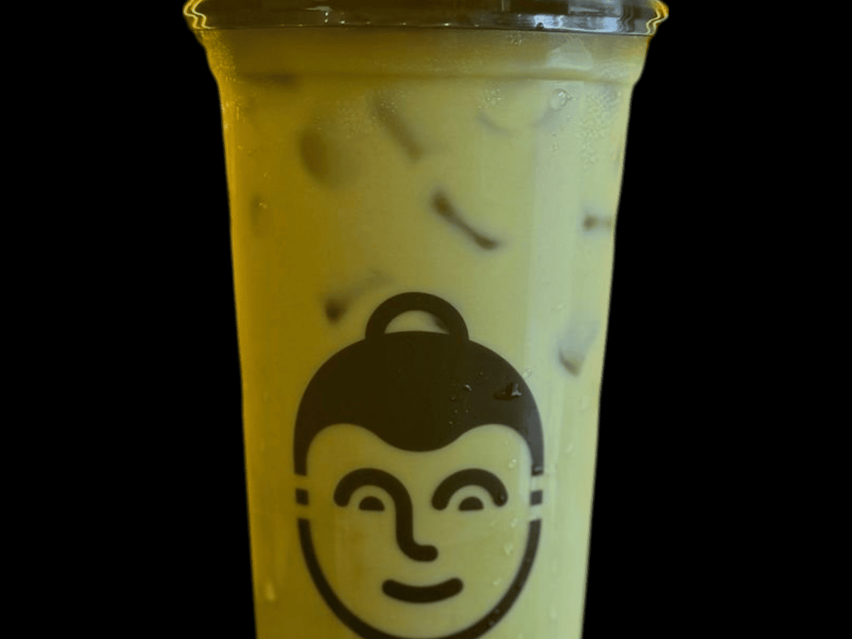 Cha Khiao Yen (Thai Milk Green Tea)