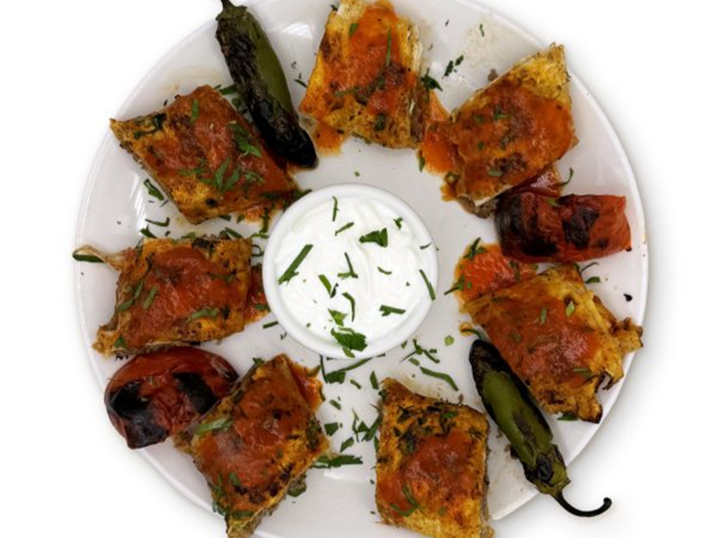 BICAK ARASI Chopped Meat Pide.