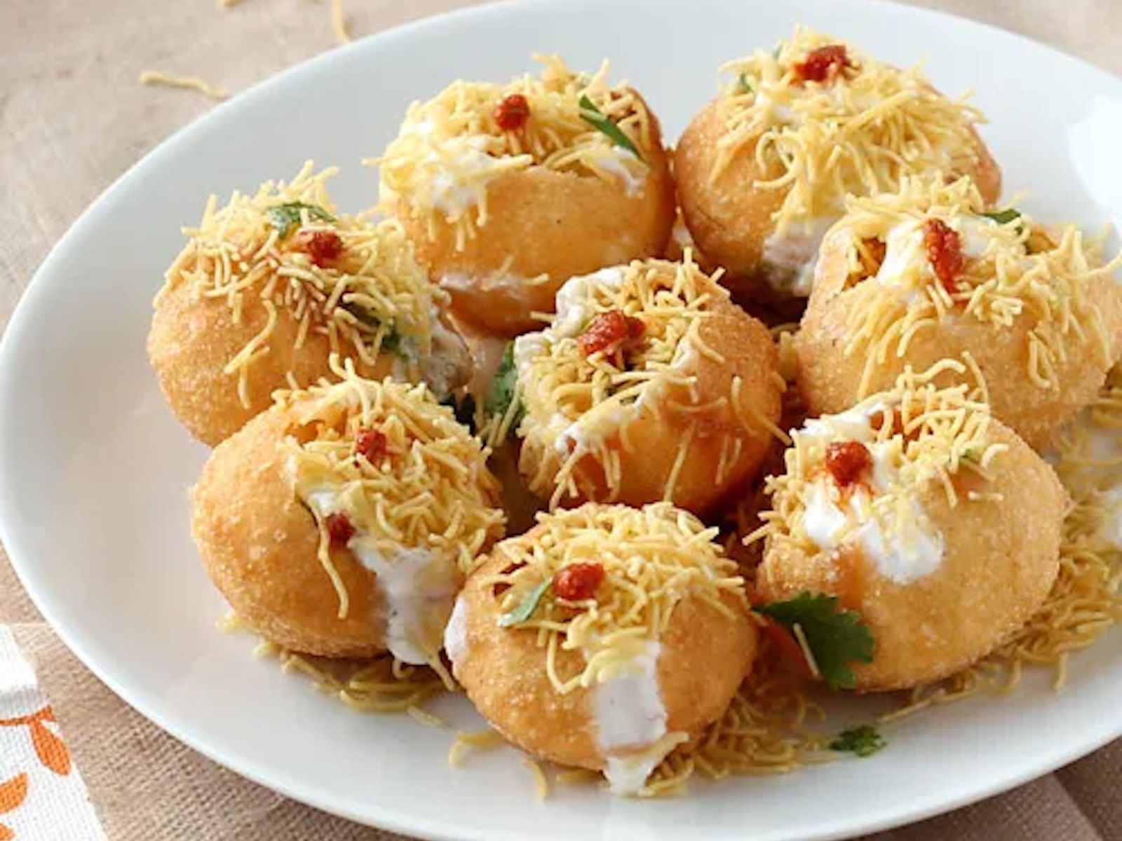 Dahi Batata Puri