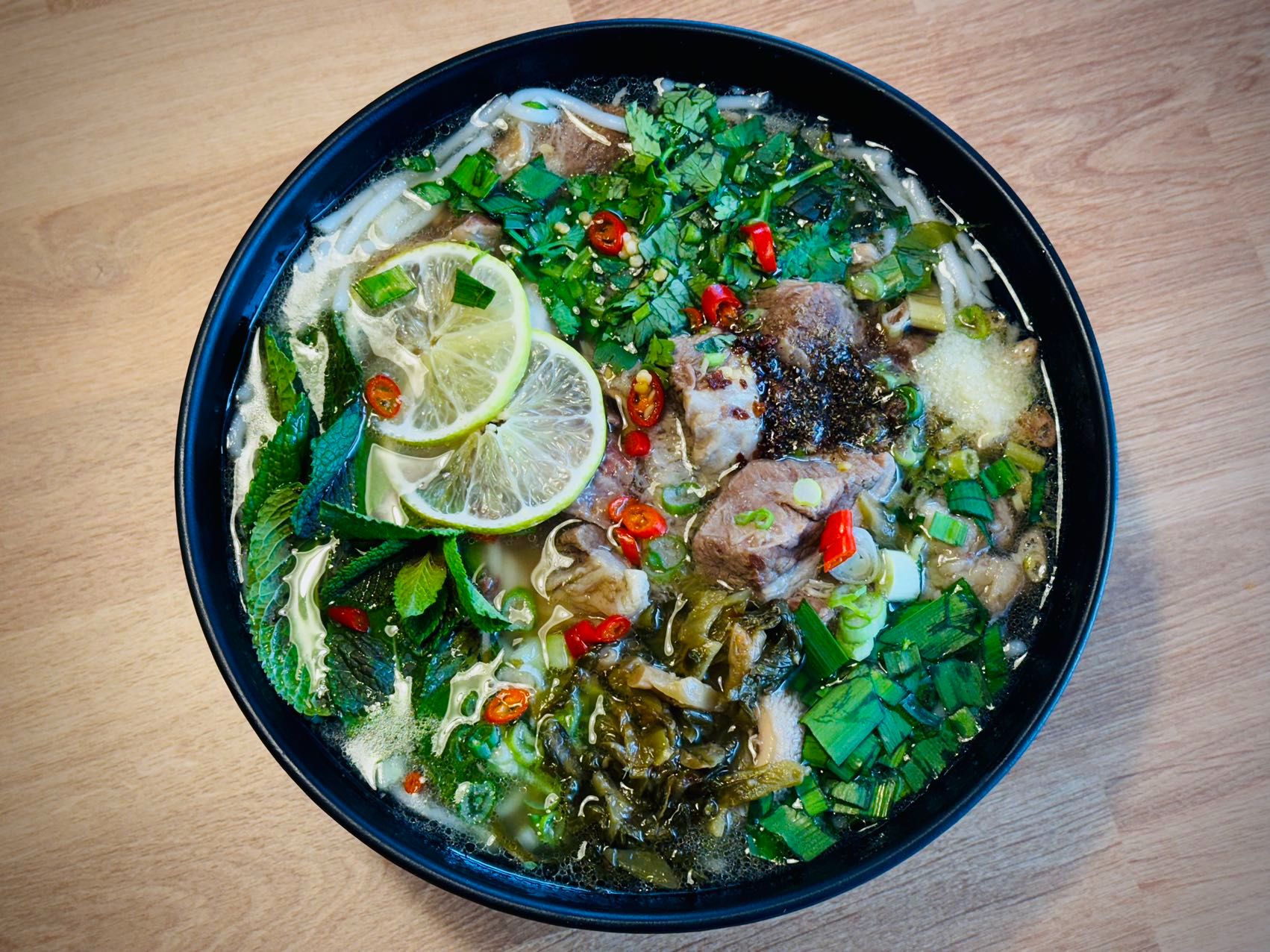 Nouilles au bœuf mijotées style Dai