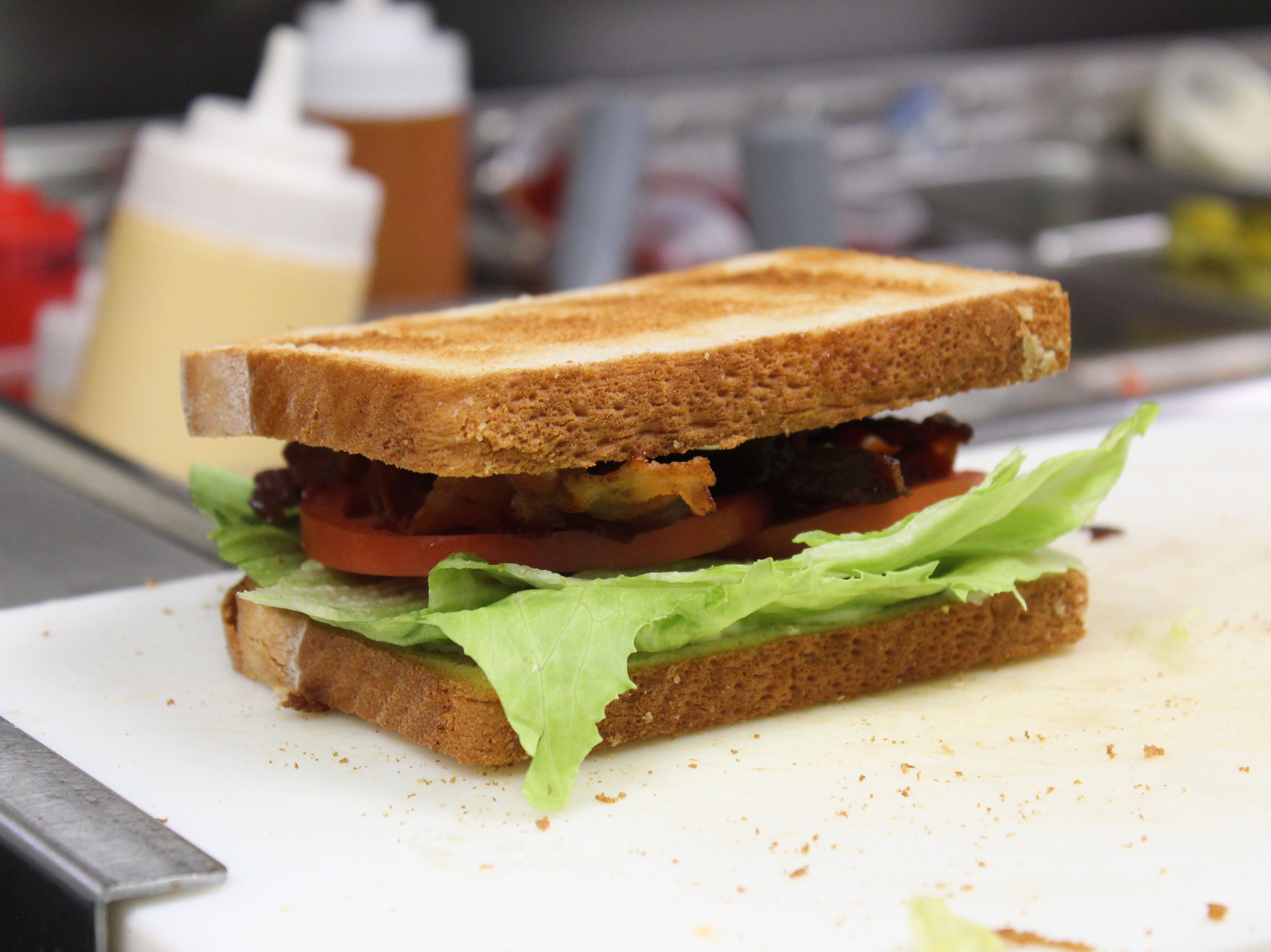 BLT