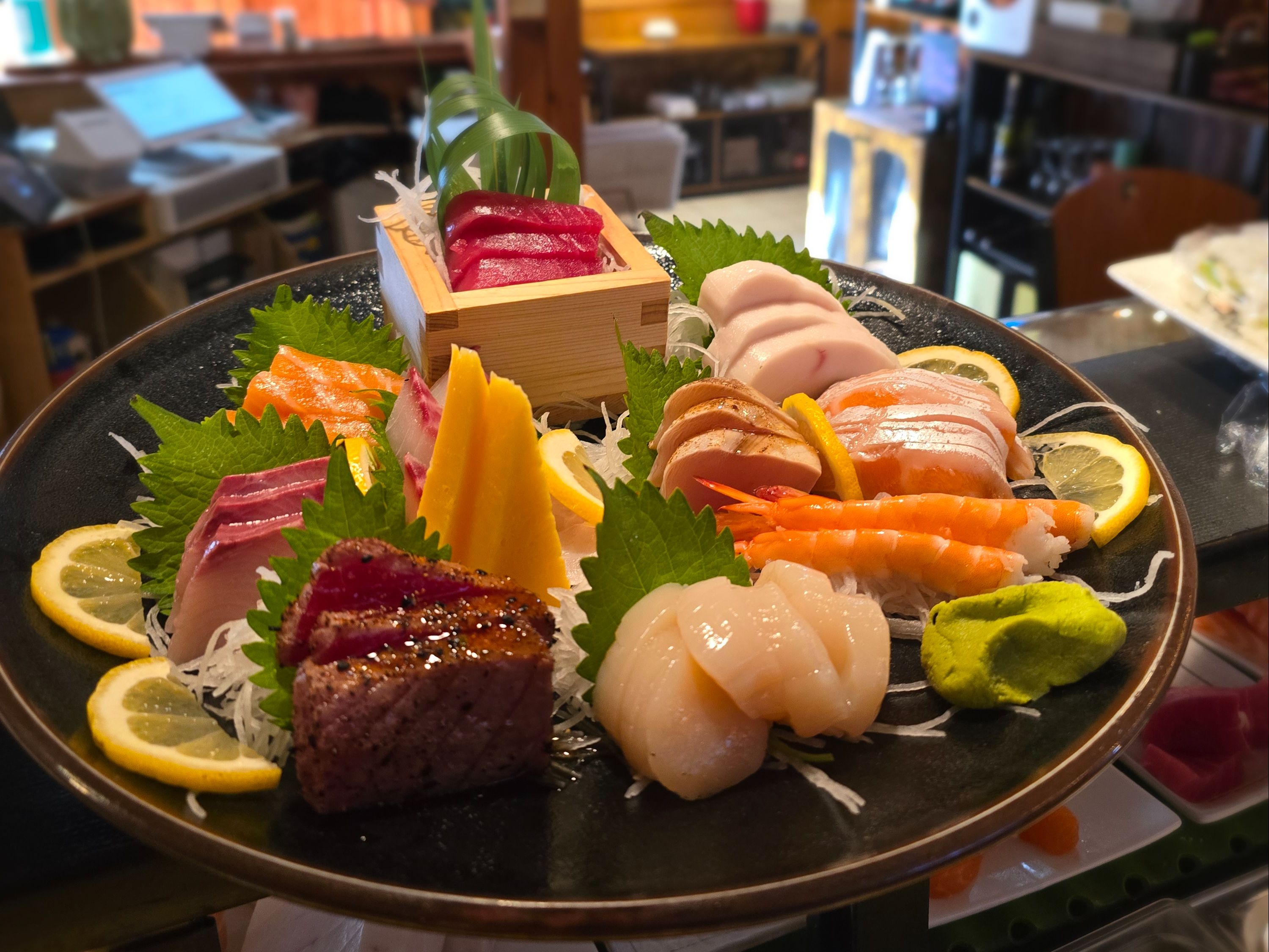 Deluxe Sashimi.