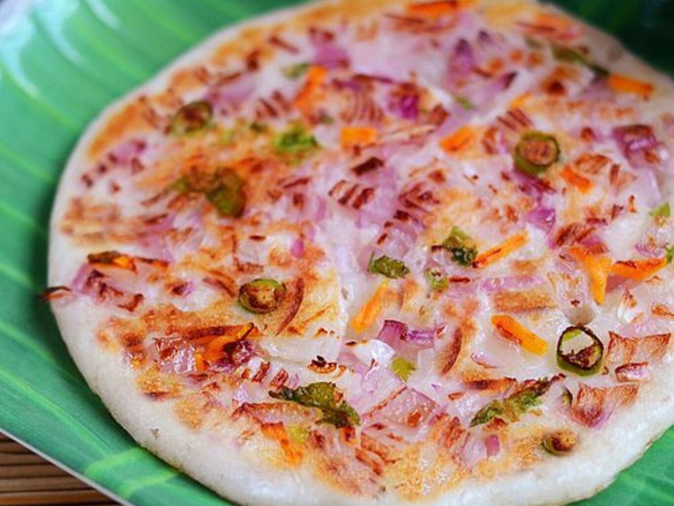 Onion Uthappam (2 Pieces).
