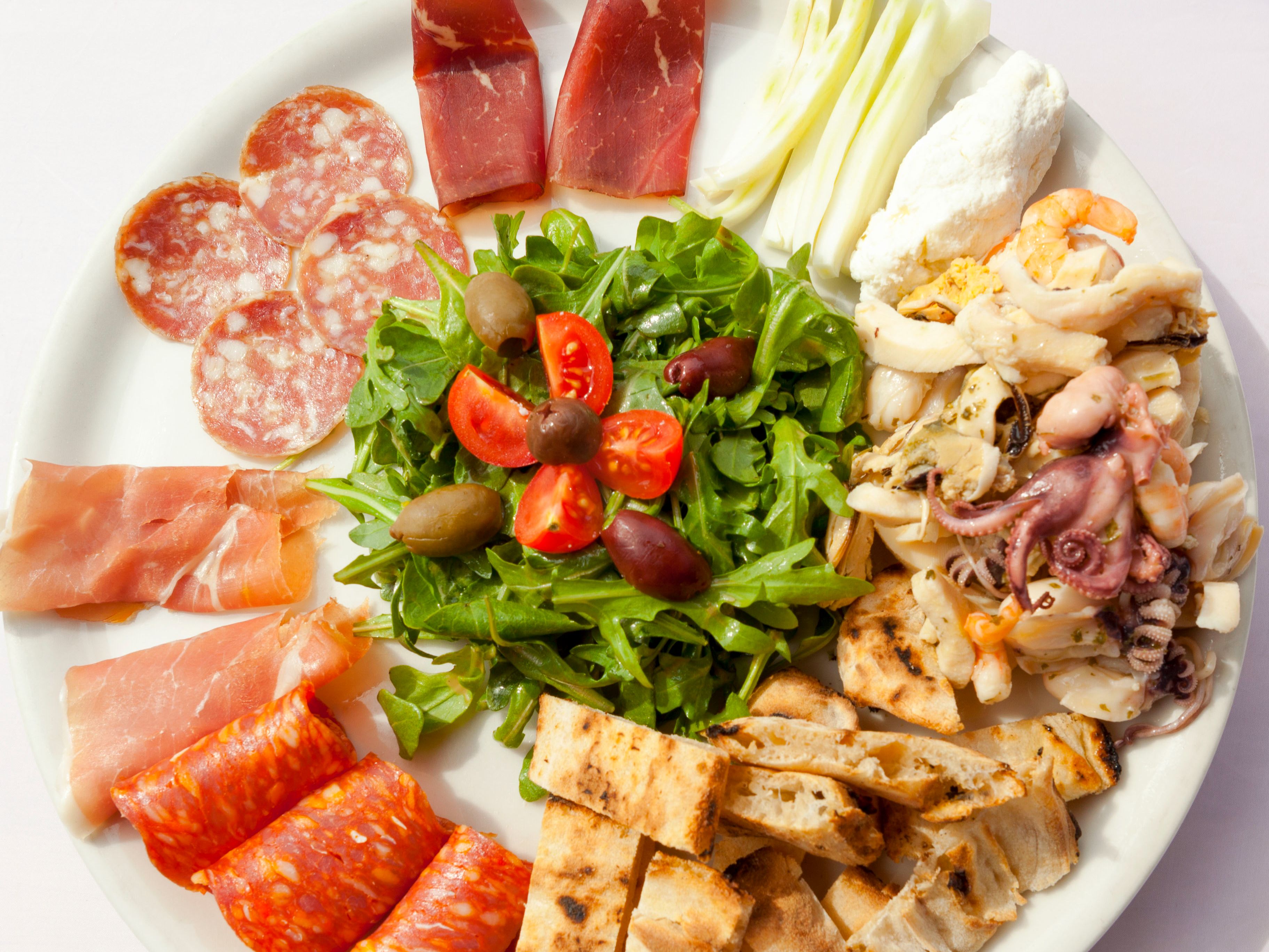 Antipasto Misto (Chefโs Special).