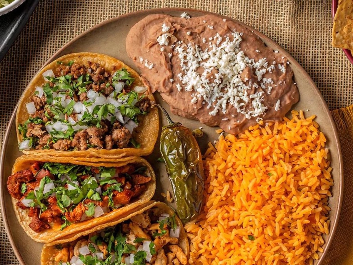 STREET TACOS (3)
