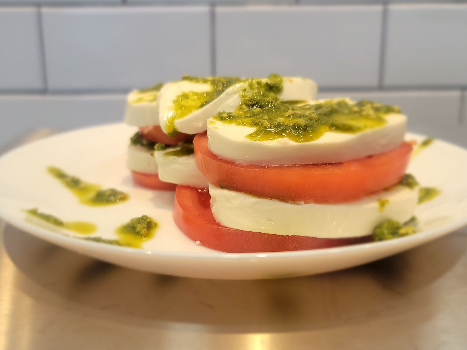 Tomato Mozzarella Pesto