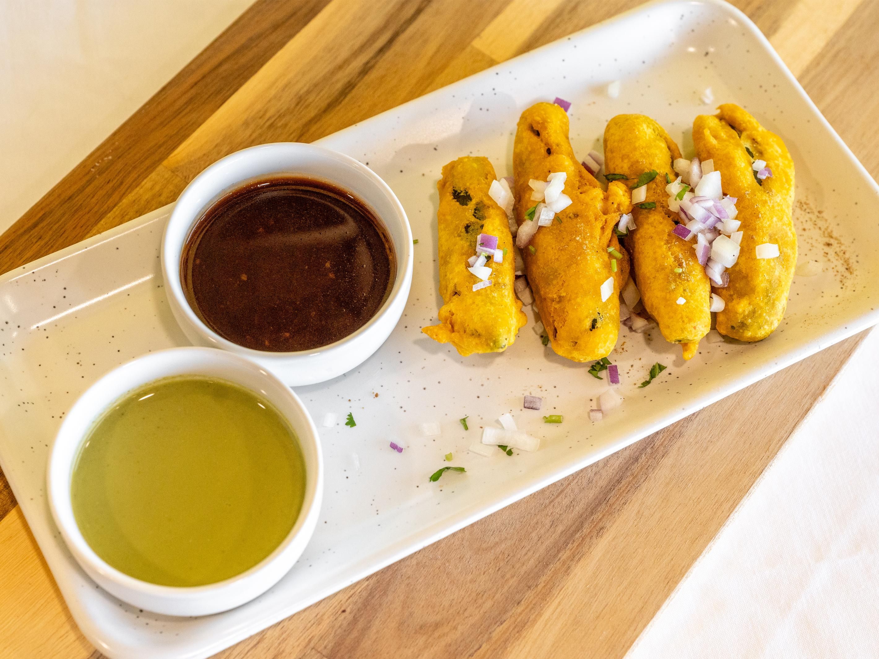 Mirchi Bajji (2/3 Pieces).
