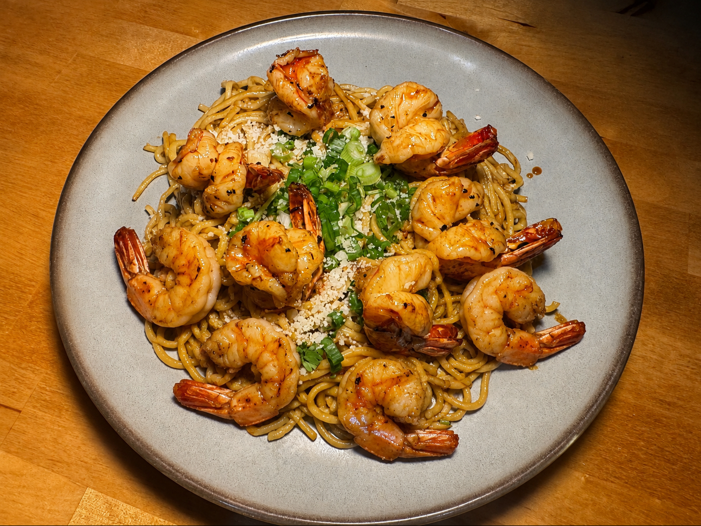 TIGER PRAWNS GARLIC NOODLES.