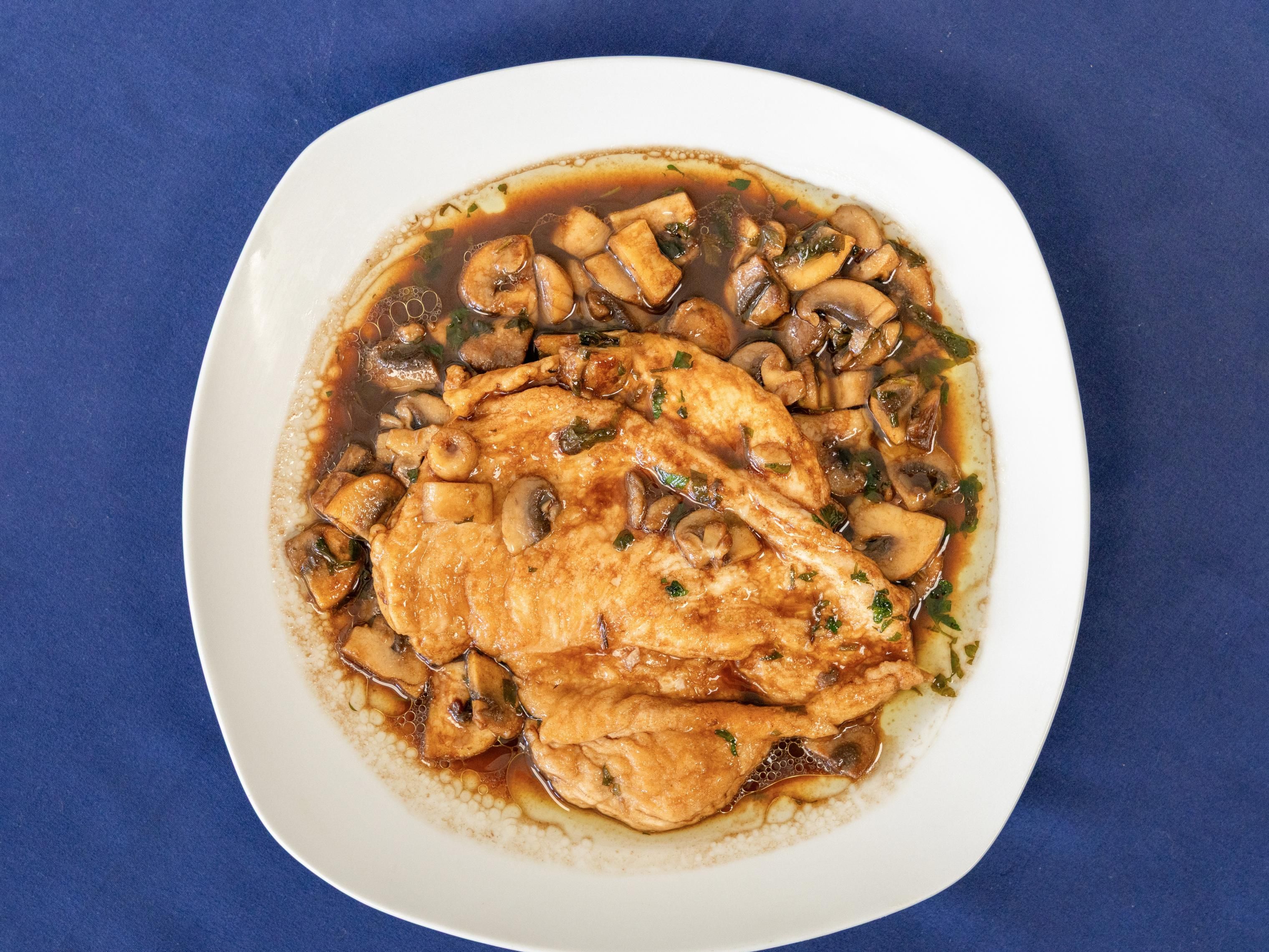 Pollo Al Marsala.