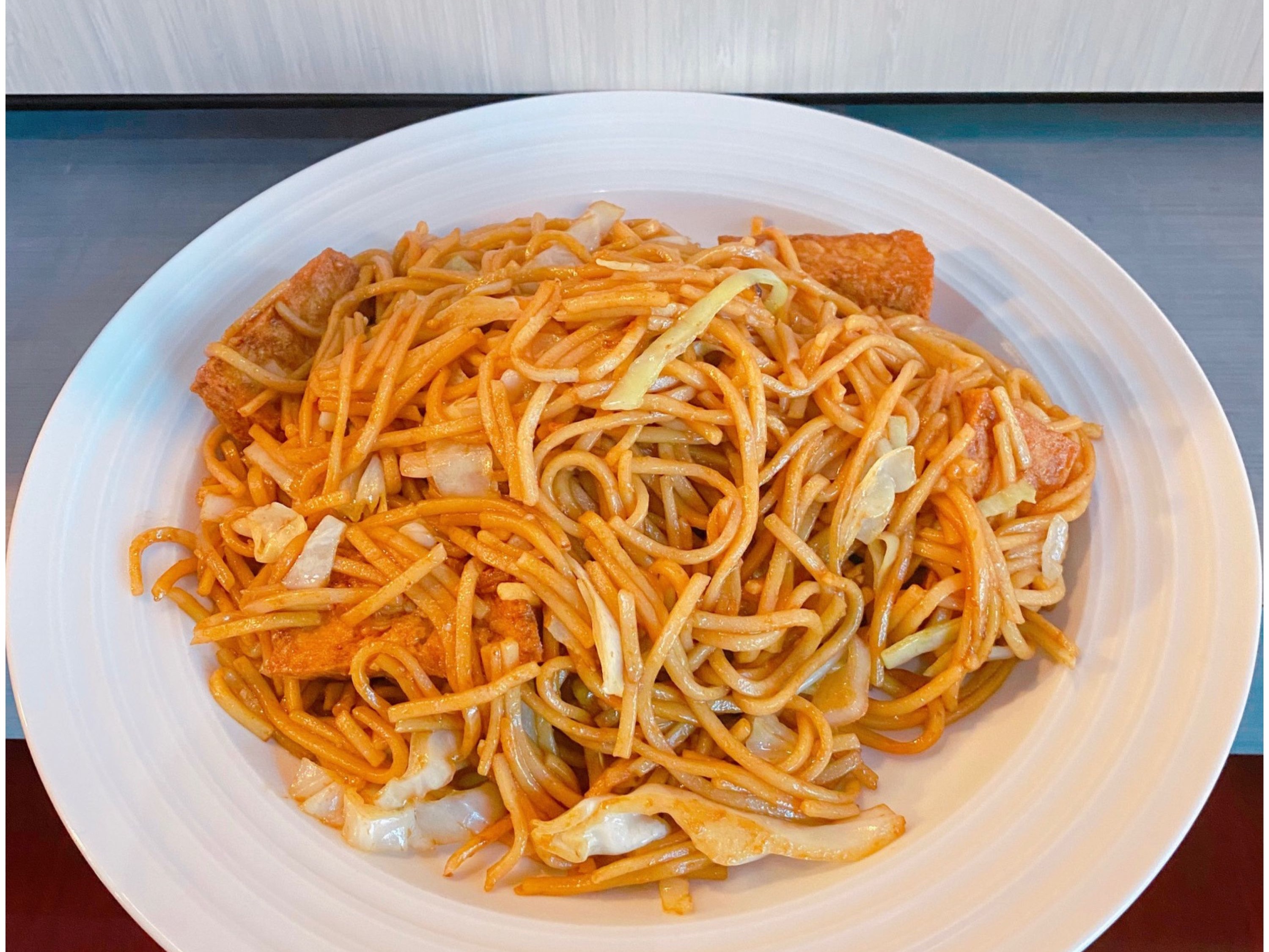 LM6 Tofu Lo Mein.