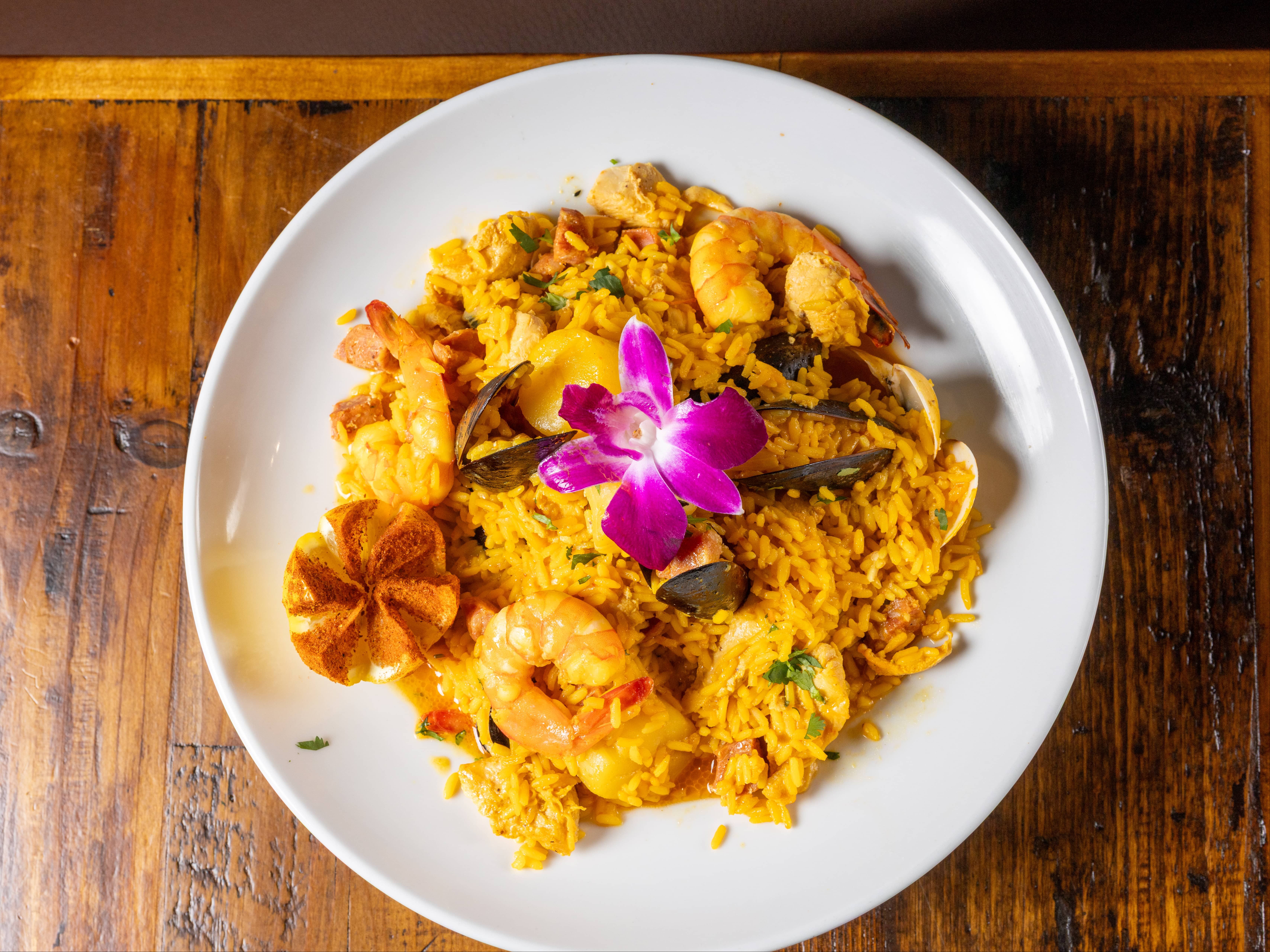 Paella Valenciana (Dinner)