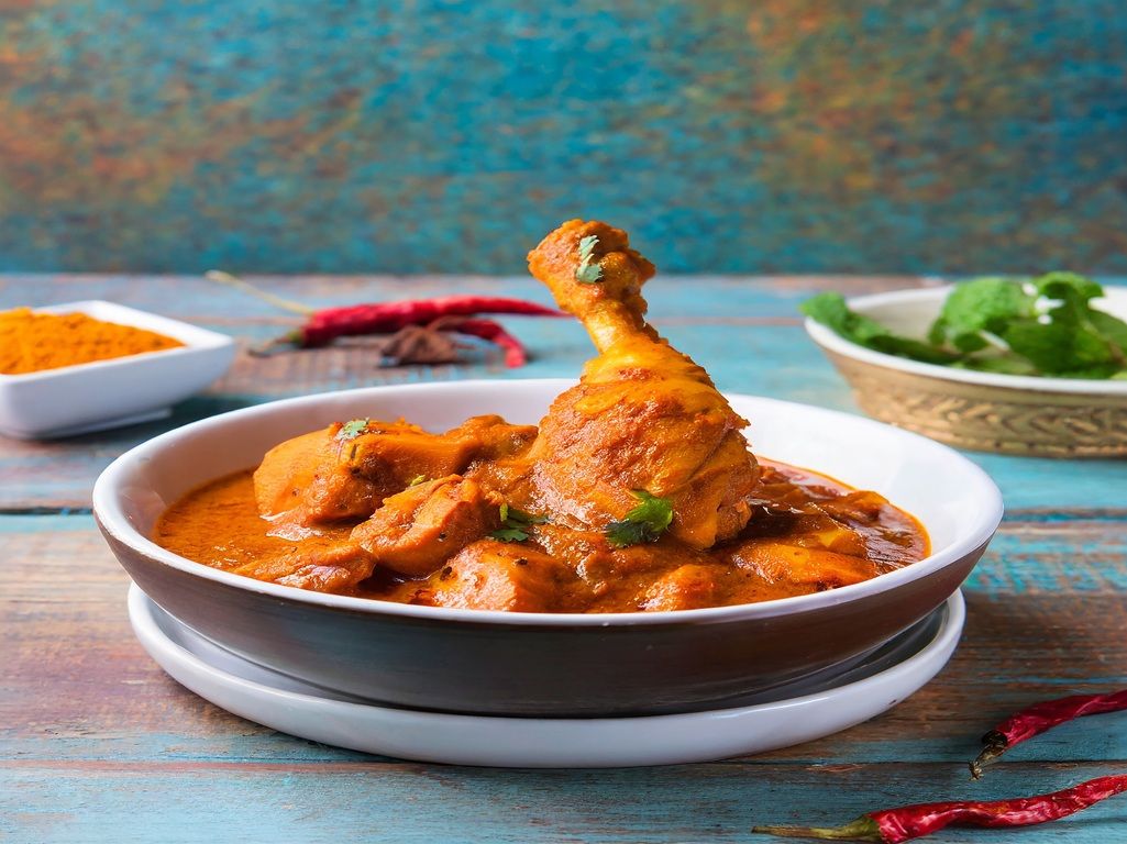 Kids Chicken Malai Tikka W/Rice And Salad.