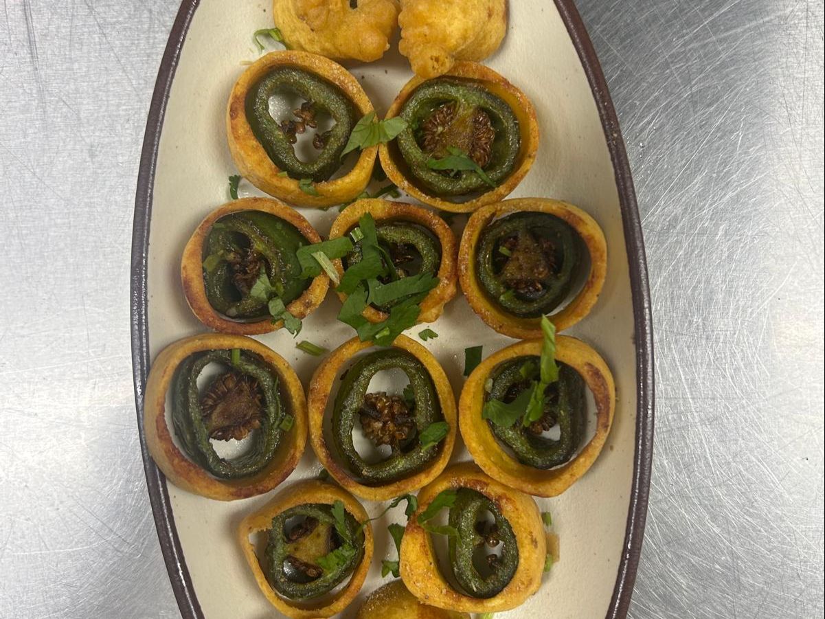 Cut Mirchi.
