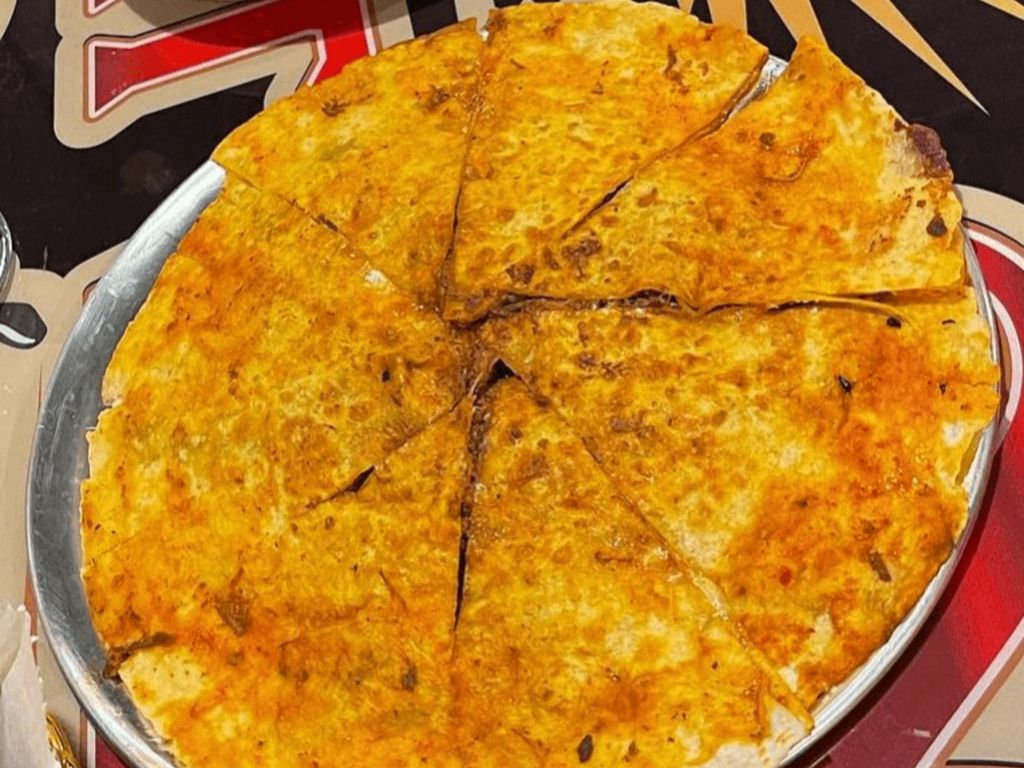 Pizza Birria.