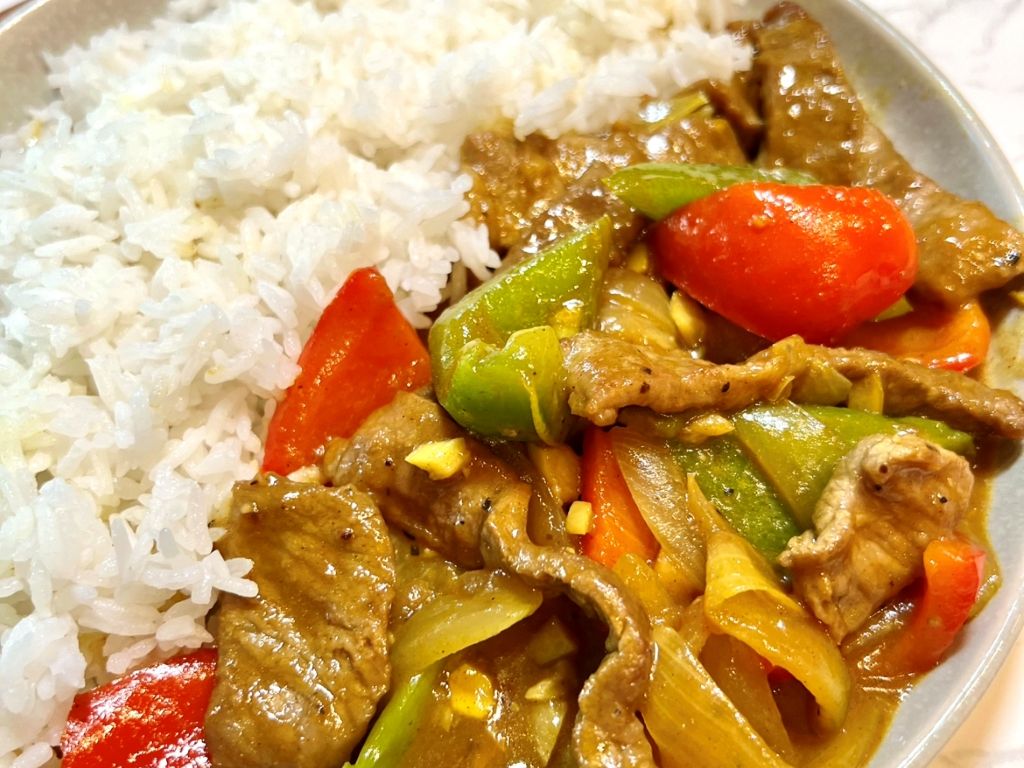 Curry Beef (Hot & Spicy) / Bò cà ri (Nóng & Cay) / 咖喱牛肉（辣味）.