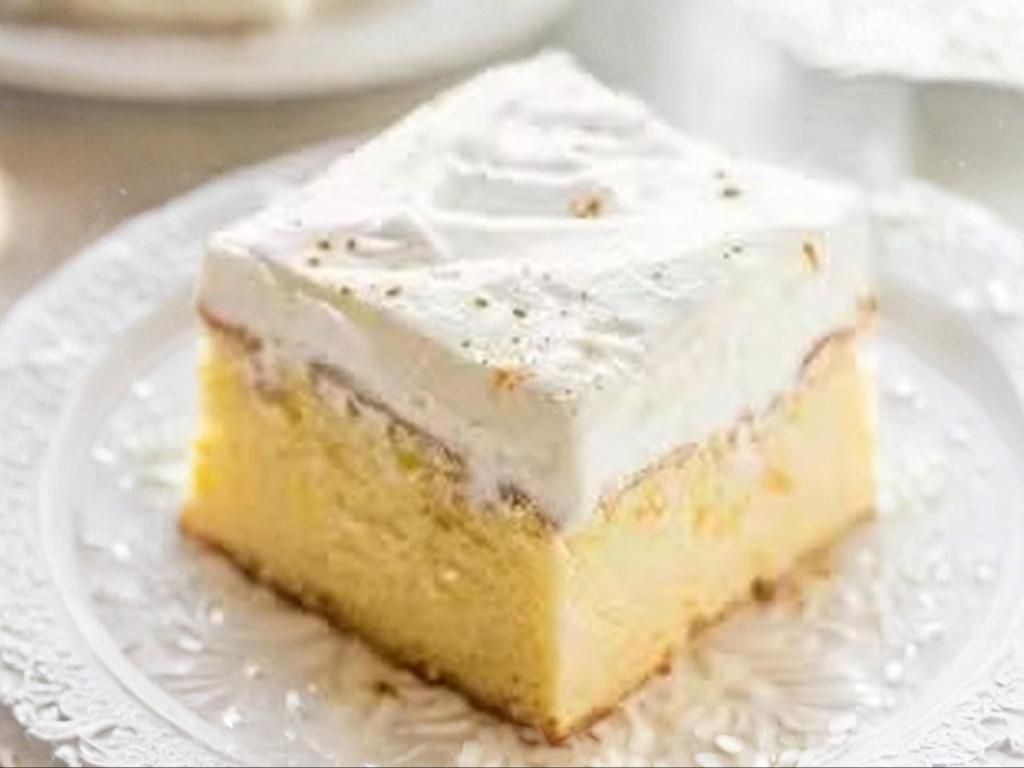 TRES LECHES.