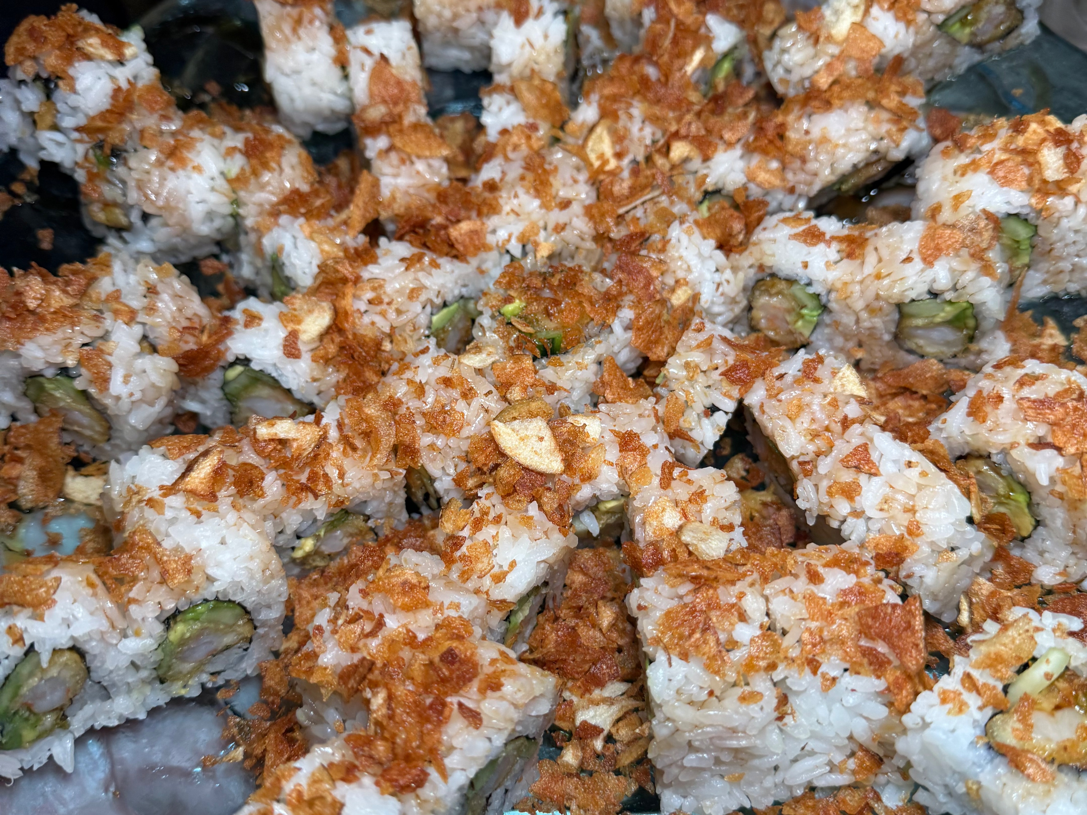 SHRIMP TEMPURA ROLL.