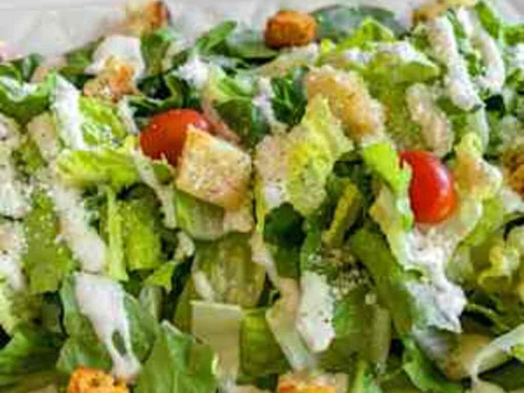 Fresh Caesar Salad: A Classic Italian Favorite