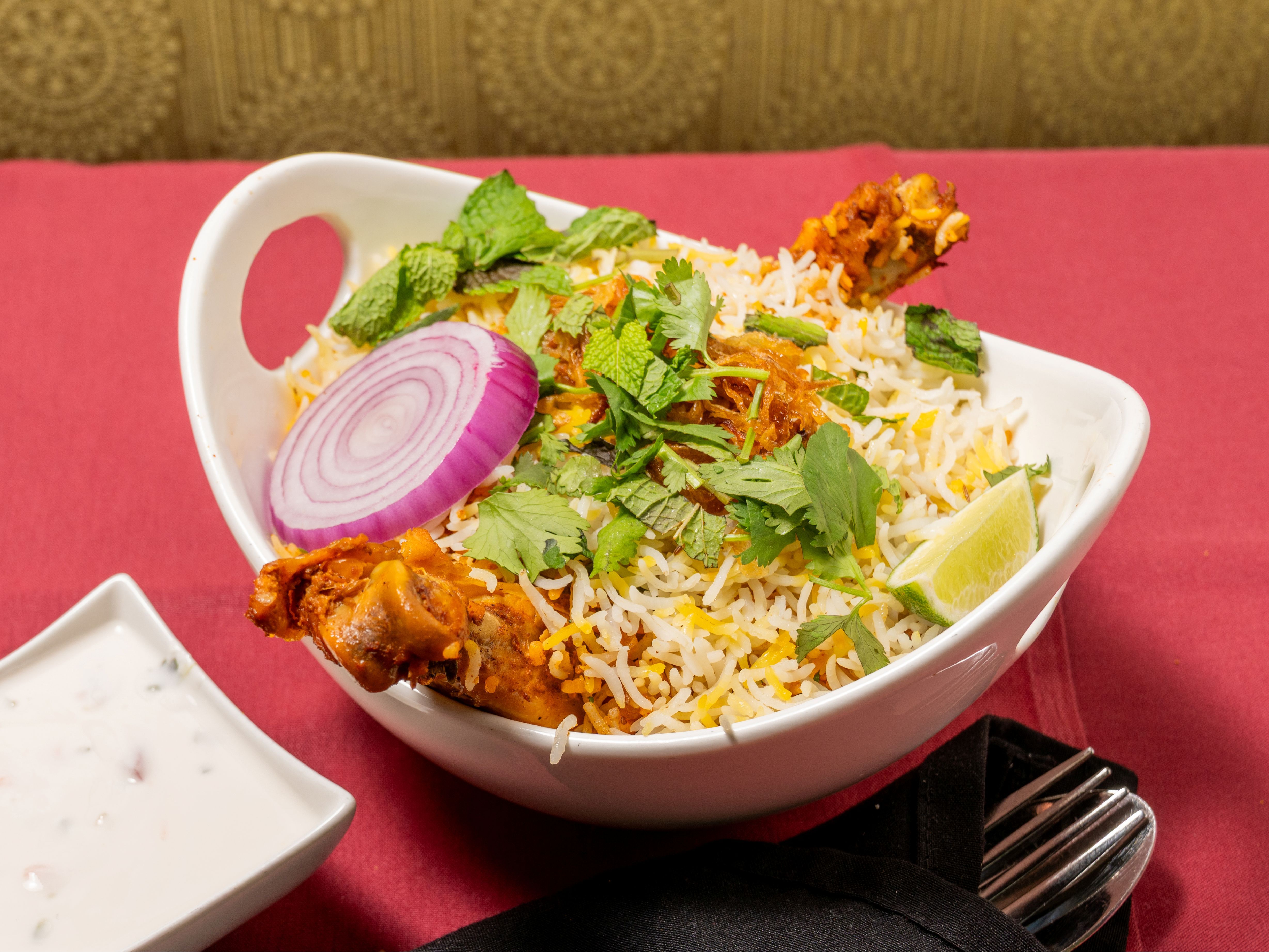Persis Chicken Biryani (with Bone)