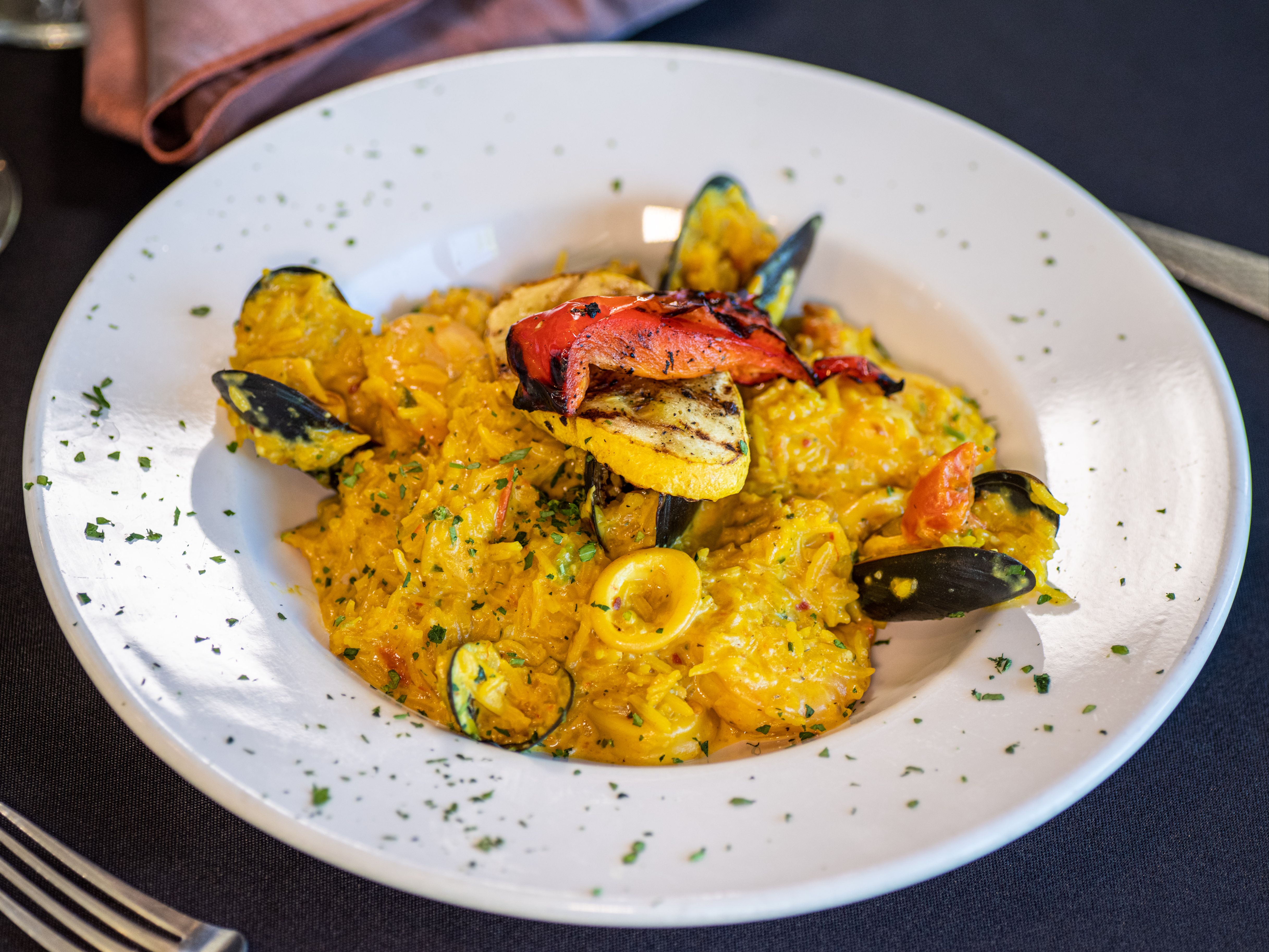 Paella al Azafran